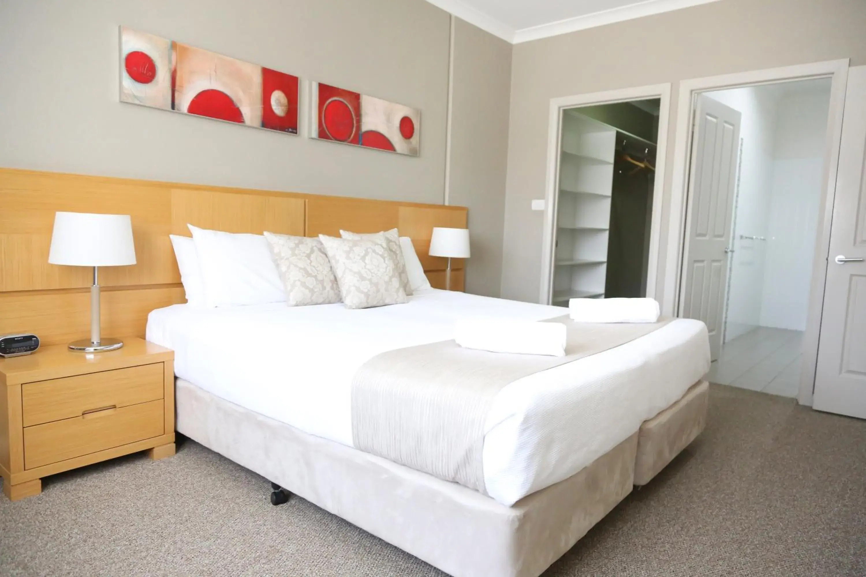 Two-Bedroom Apartment in Centrepoint Apartments Griffith Two-Bedroom Apartment in Centrepoint Apartments Griffith