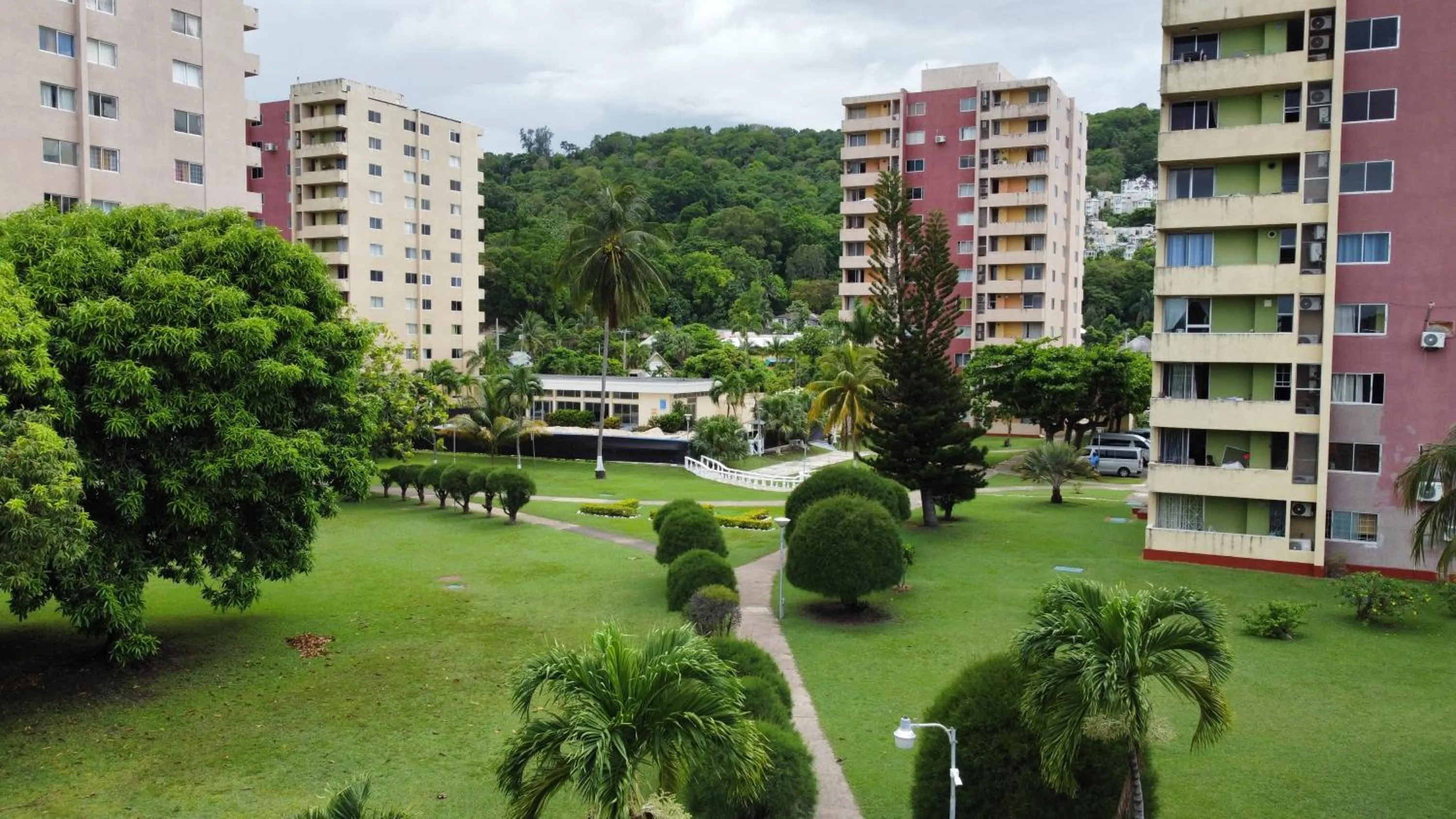 Malia Dreamers Paradise