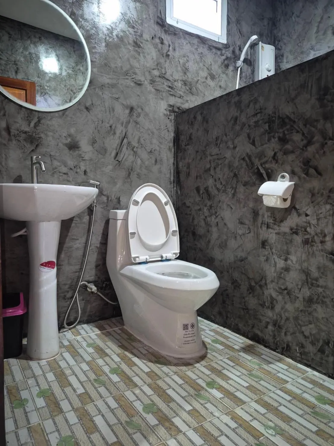 Toilet in Poonsap Resort