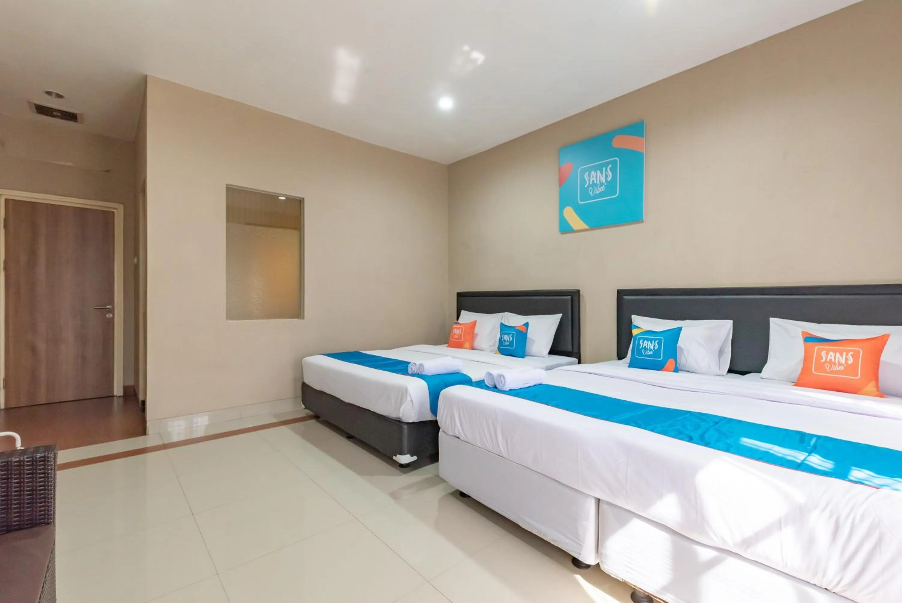 Bedroom, Bed in Sans Vibes Hotel Malabar