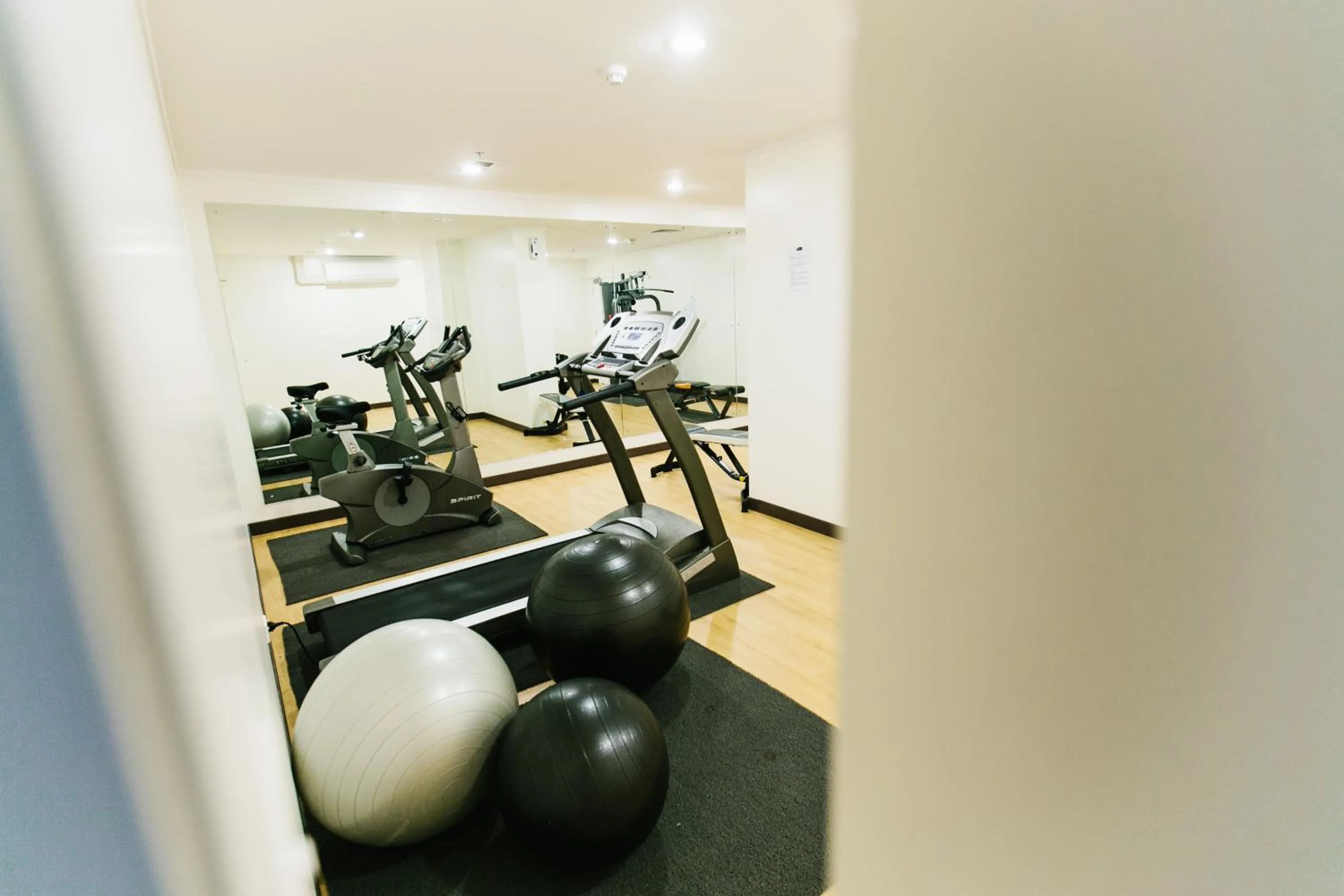 Fitness centre/facilities in Quest Suva