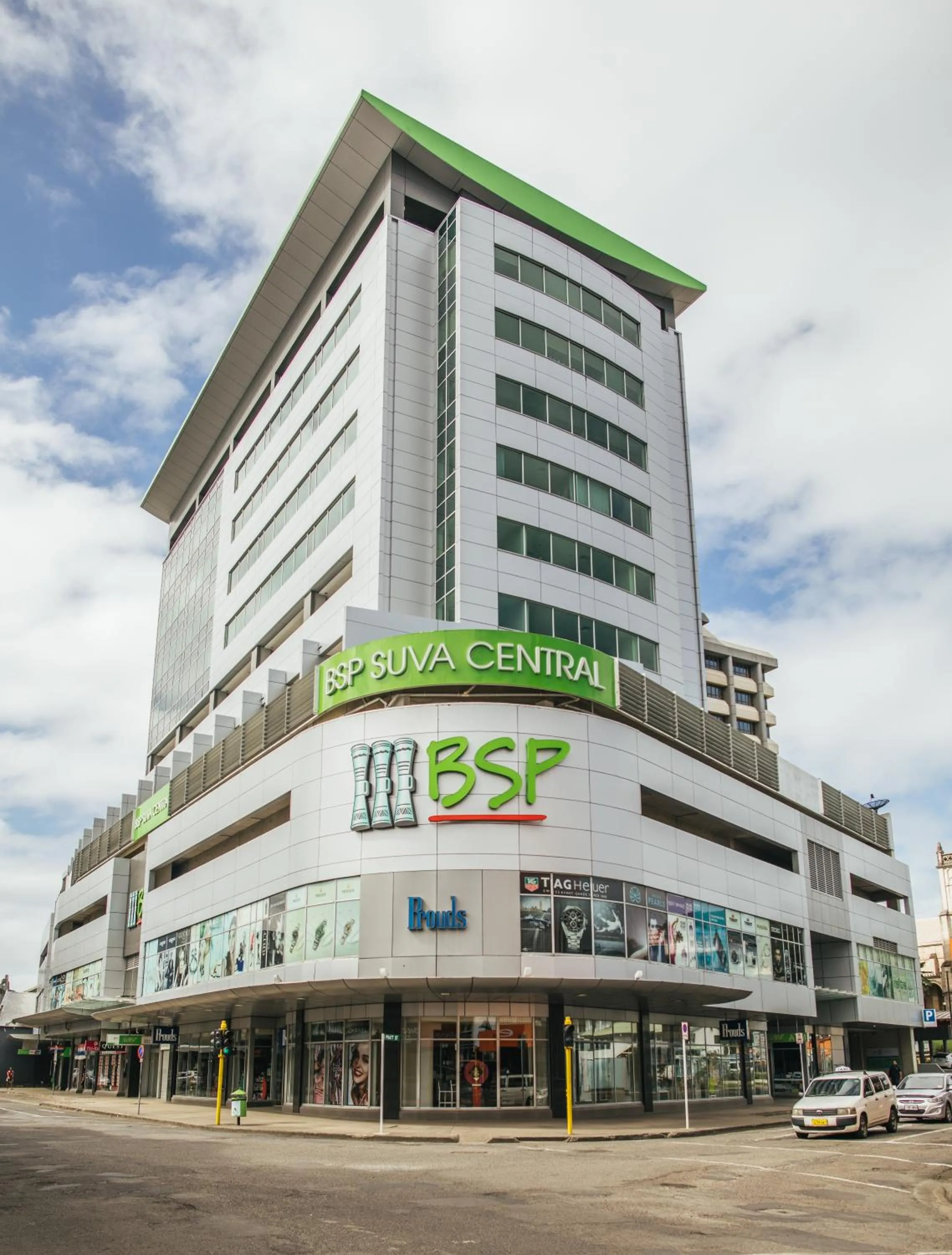 Facade/entrance in Quest Suva