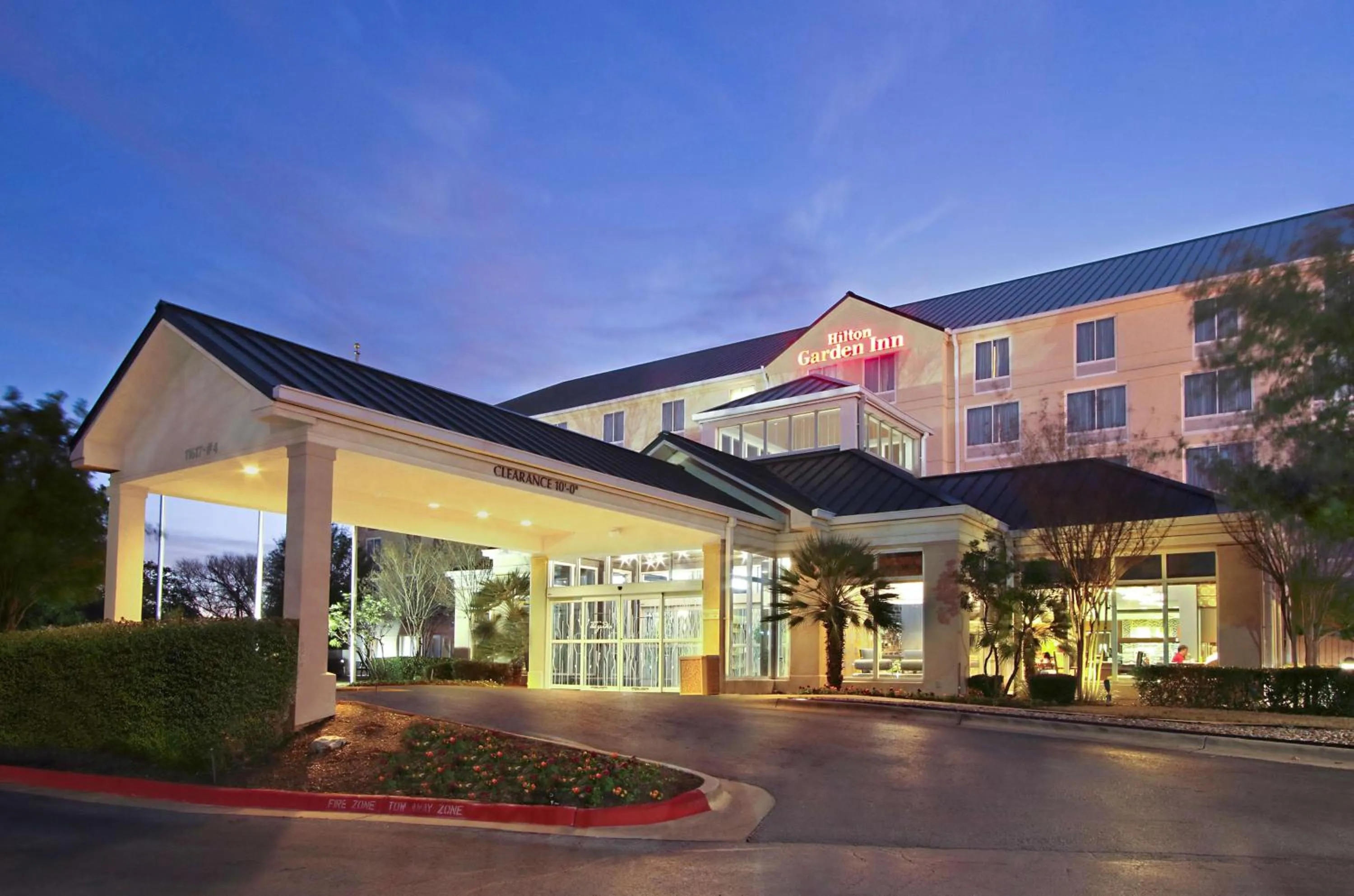 Property building in Hilton Garden Inn Austin NorthWest/Arboretum