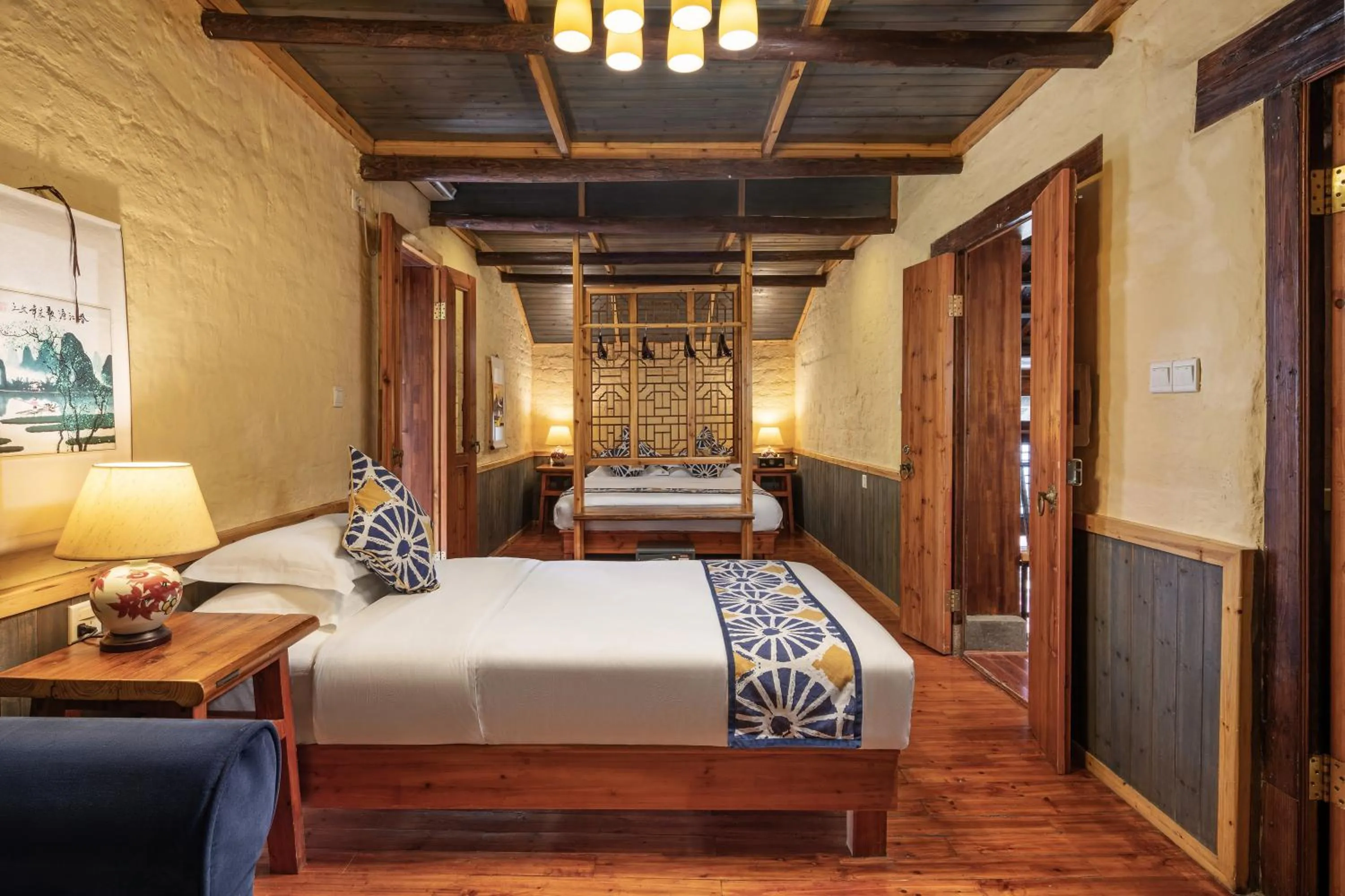 Bed in Yangshuo Secret Garden