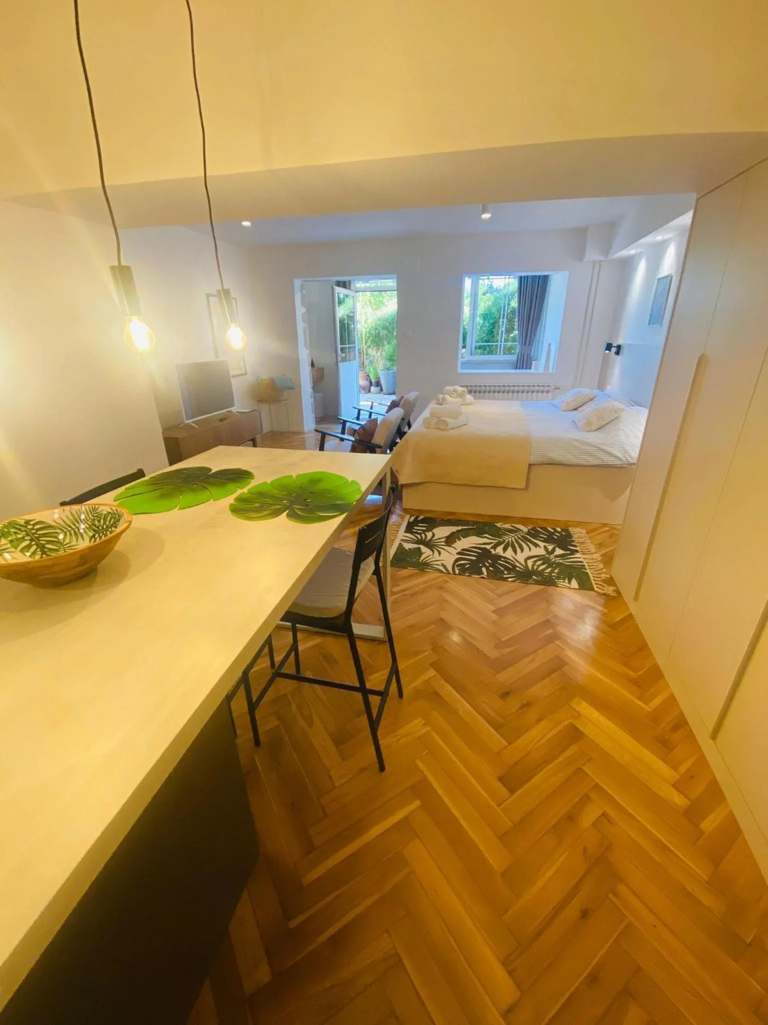 Apartments Nikval