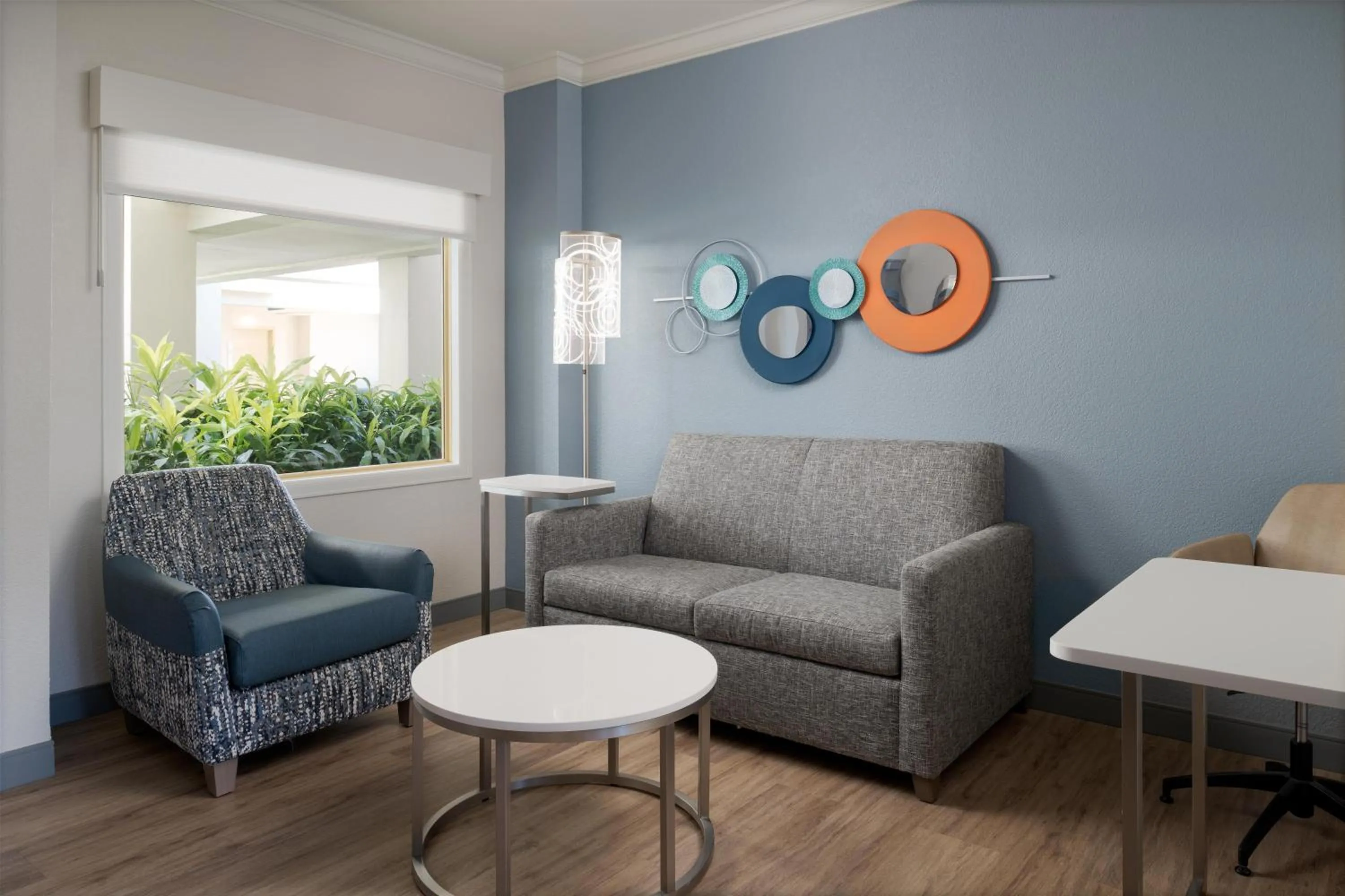 Living room in Hilton Boca Raton Suites