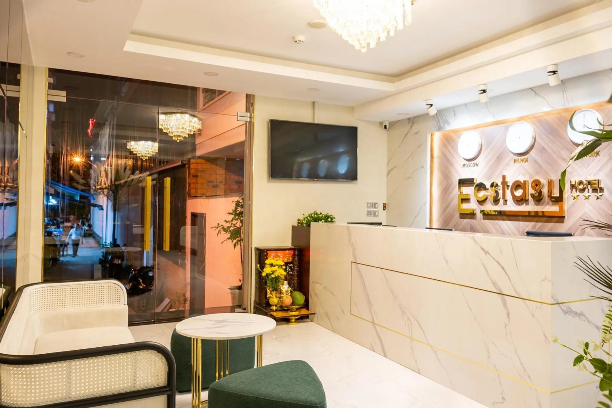 Lobby or reception in Ecstasy Hotel