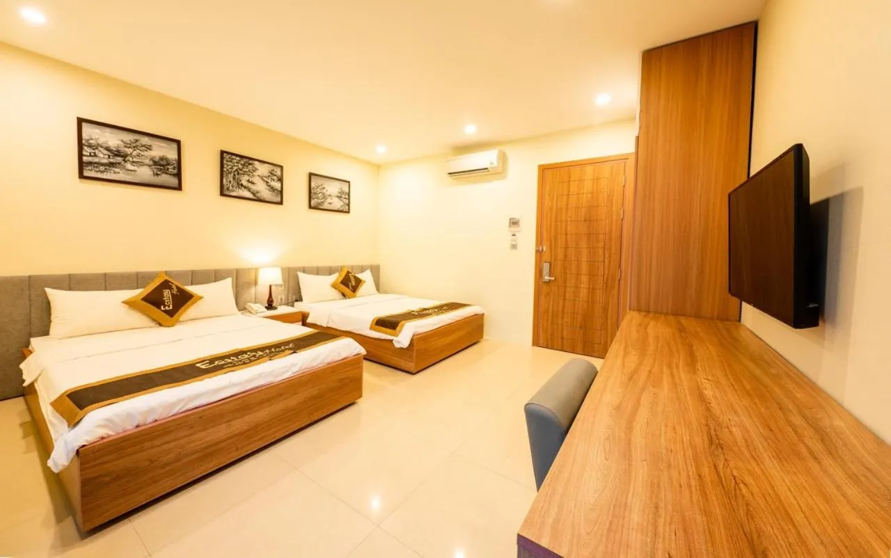 Photo of the whole room, Bed in Ecstasy Hotel