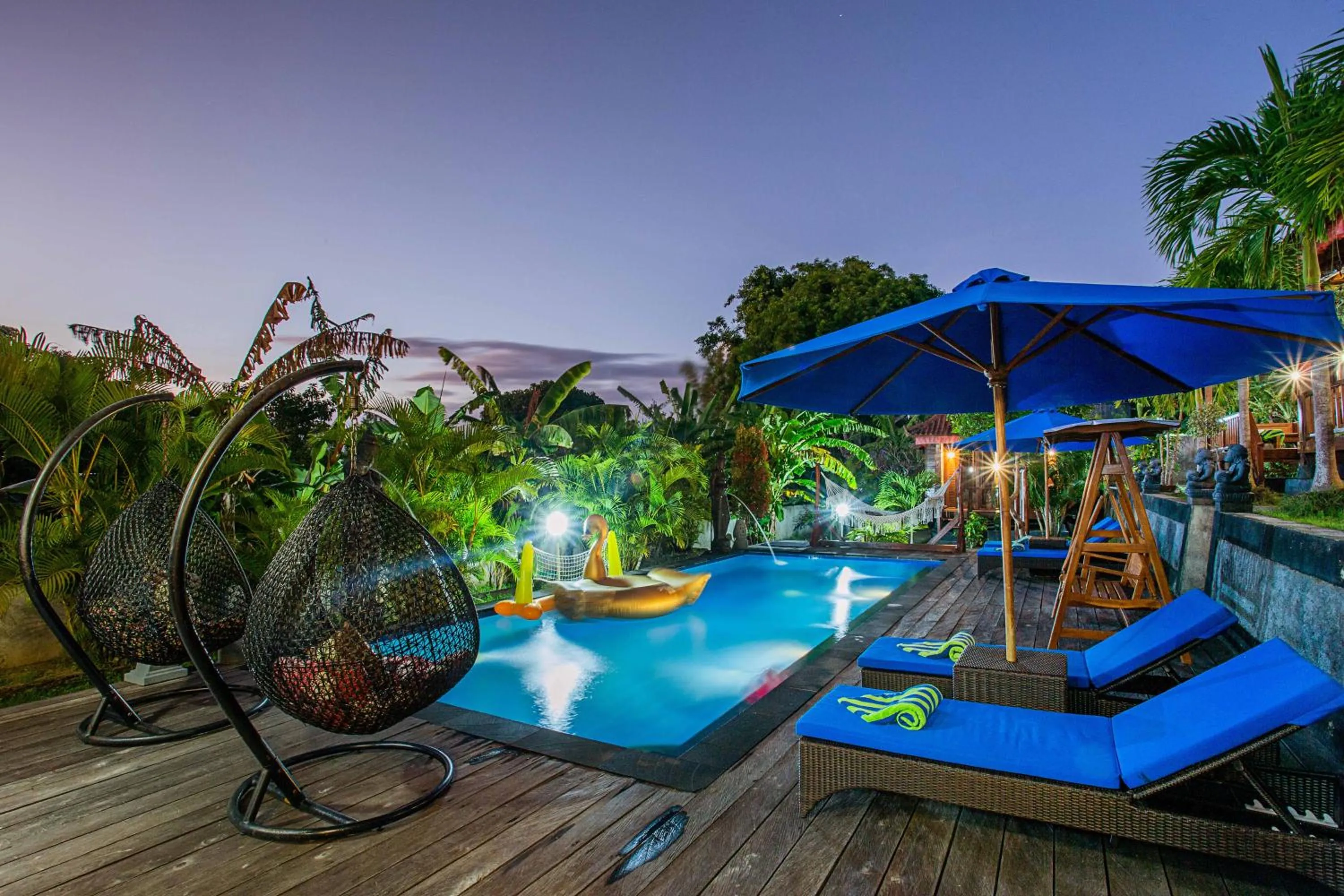 Garden view in Tatak Bunut Villa Ceningan