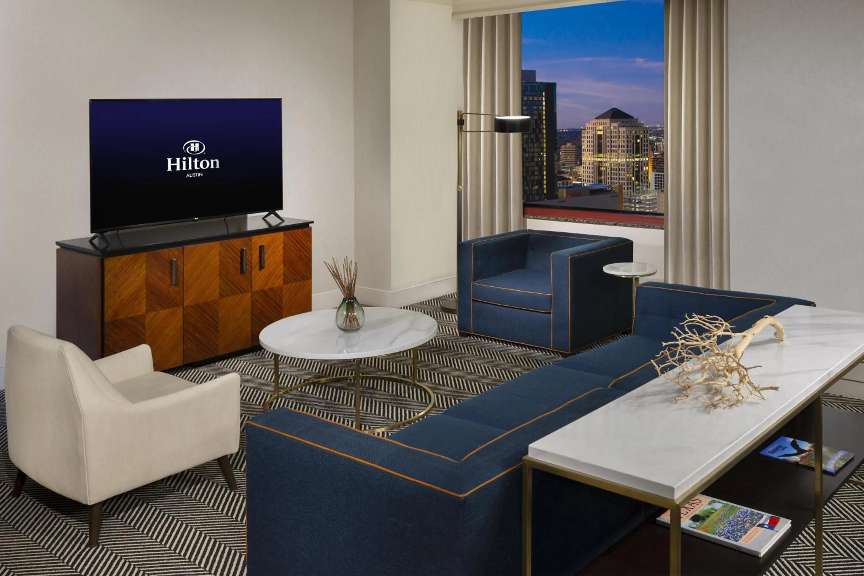Living room in Hilton Austin