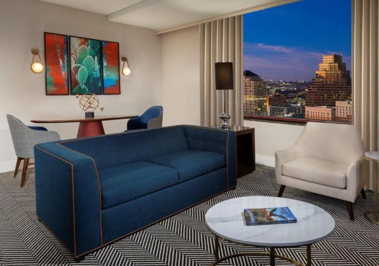 Living room in Hilton Austin