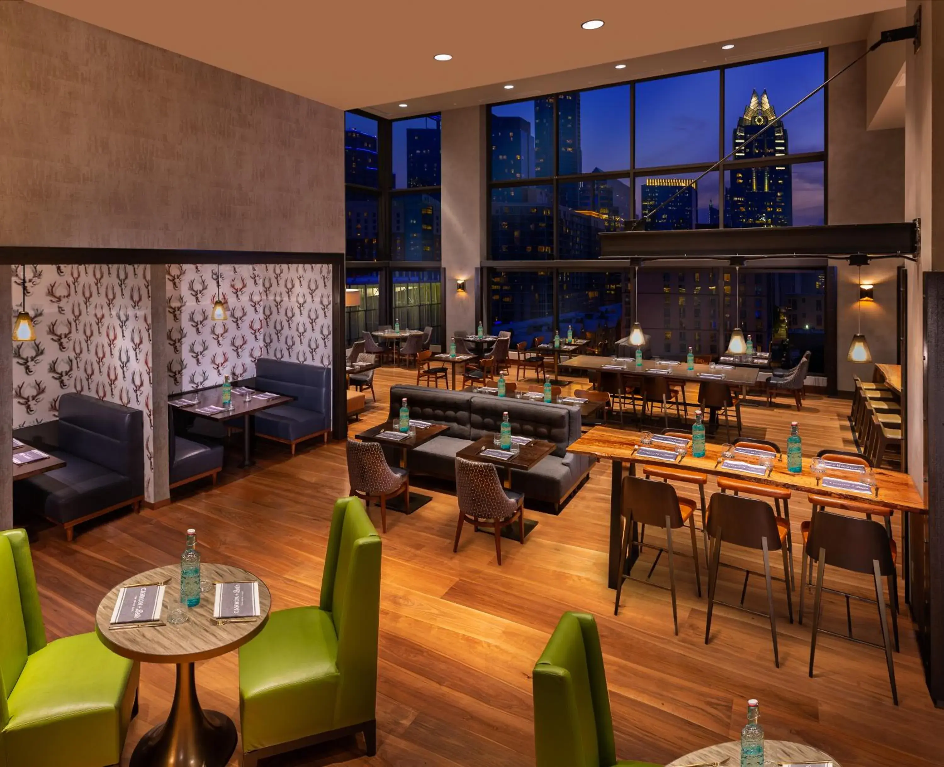 Restaurant/places to eat in Hilton Austin Restaurant/places to eat in Hilton Austin