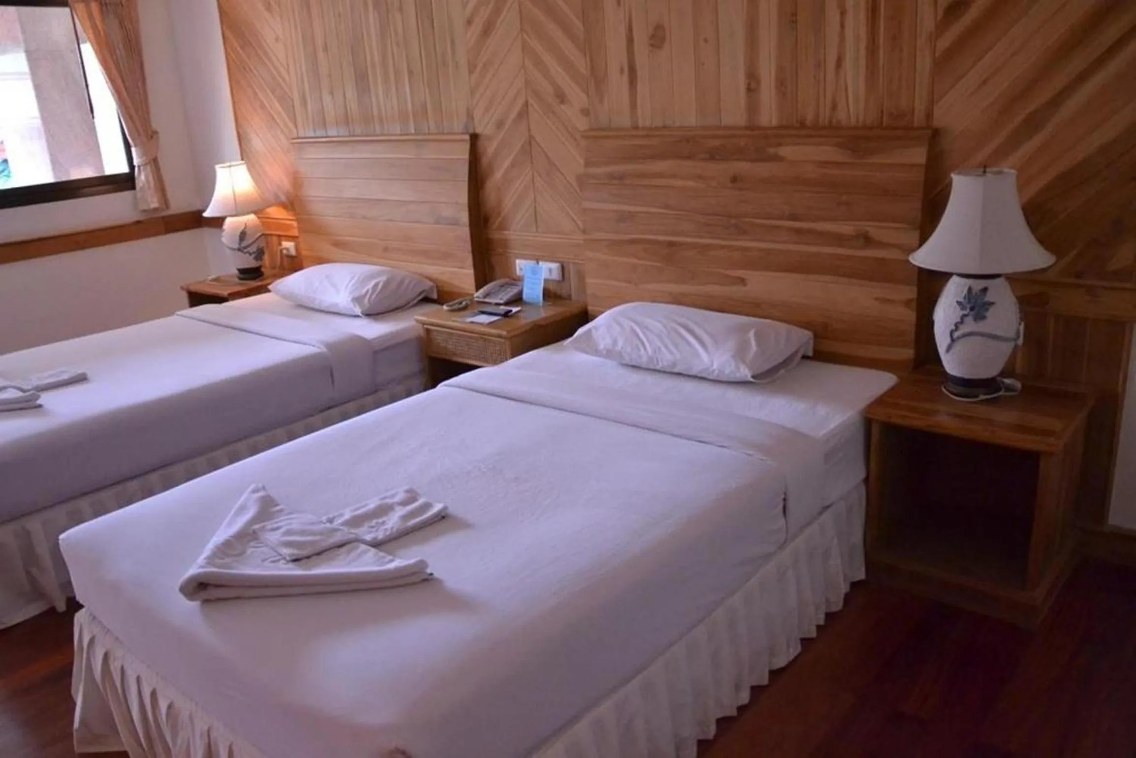 Bed in White Sand Princess