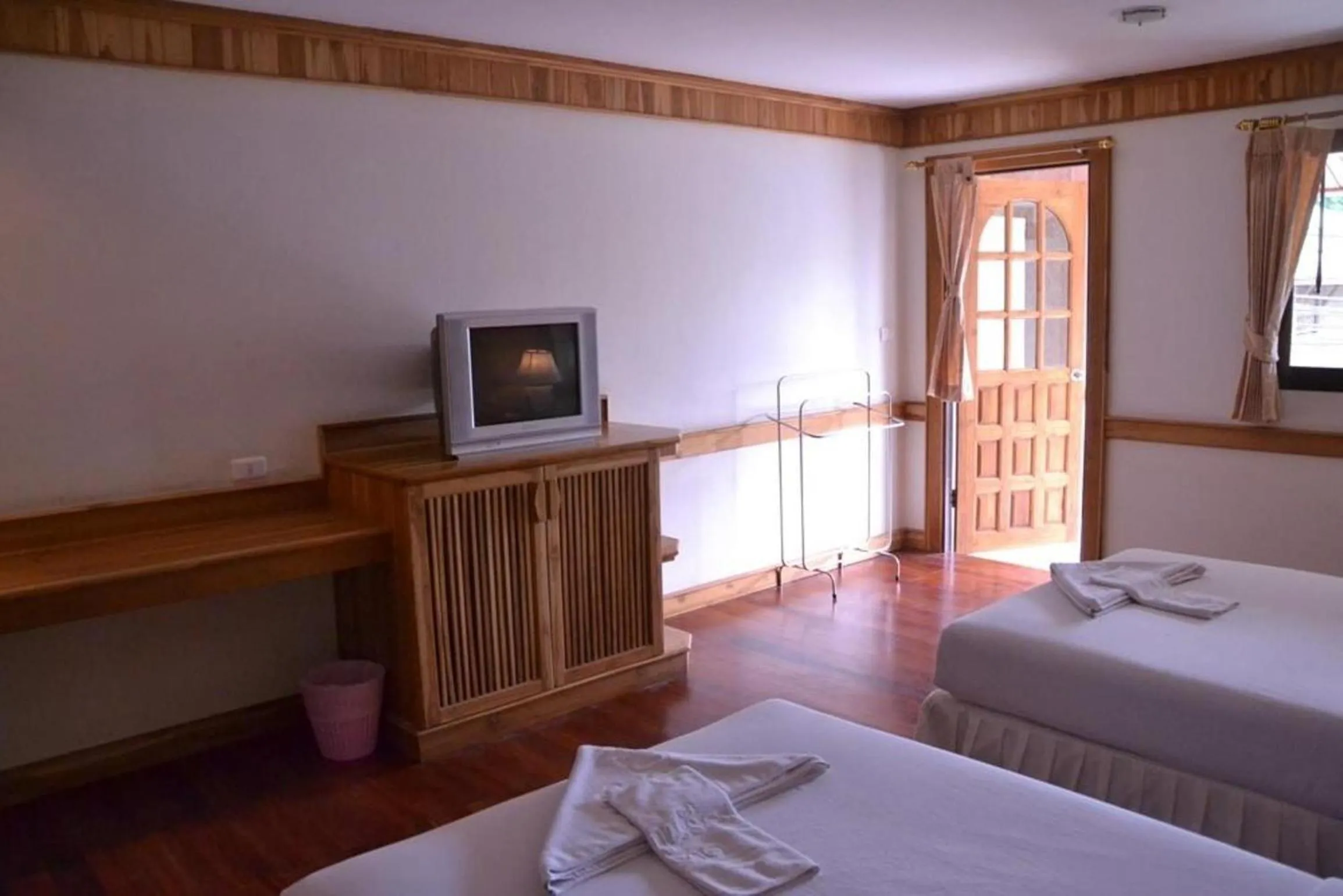 Decorative detail, Bed in White Sand Princess