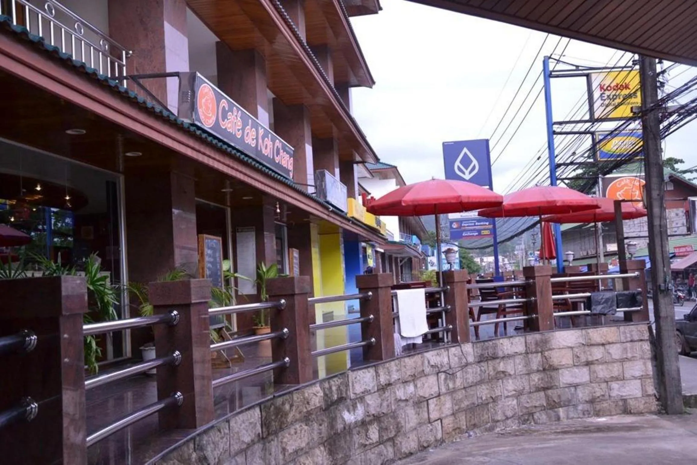 On-site shops in White Sand Princess