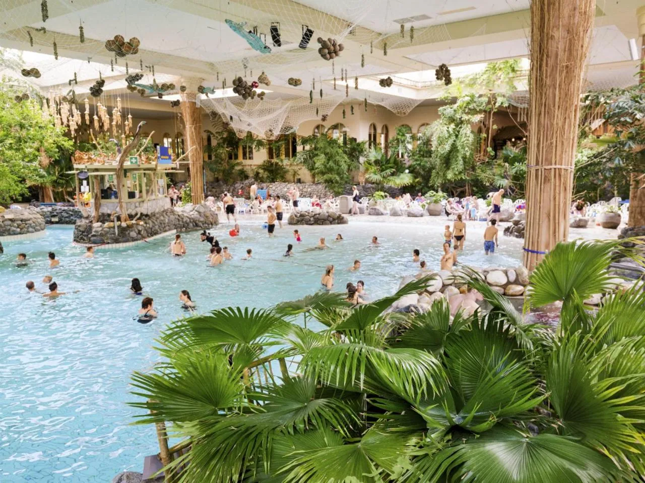 Swimming pool in Hotel Hochsauerland by Center Parcs