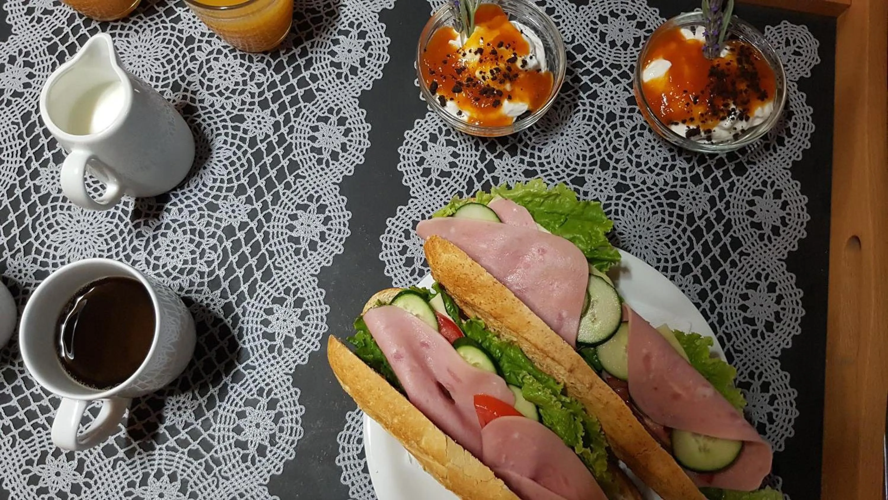 Breakfast in Melrose
