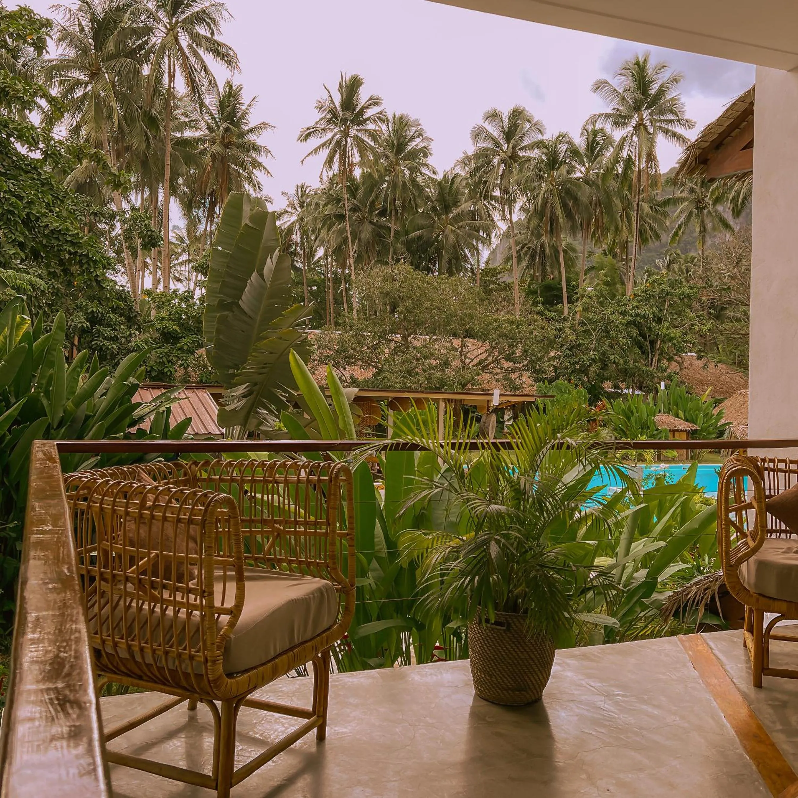 Day in El Nido Moringa Resort