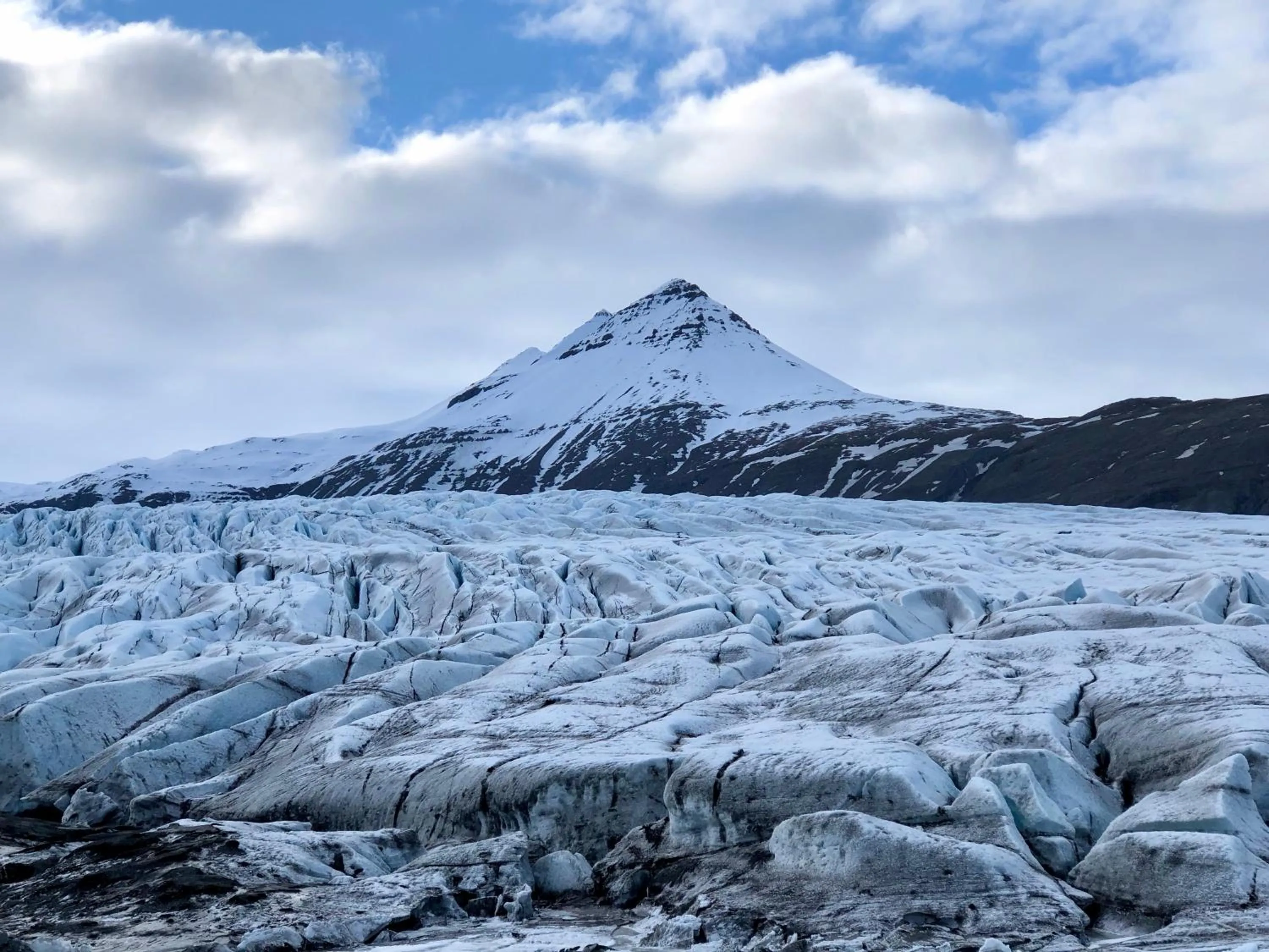 Winter in Guesthouse Skálafell