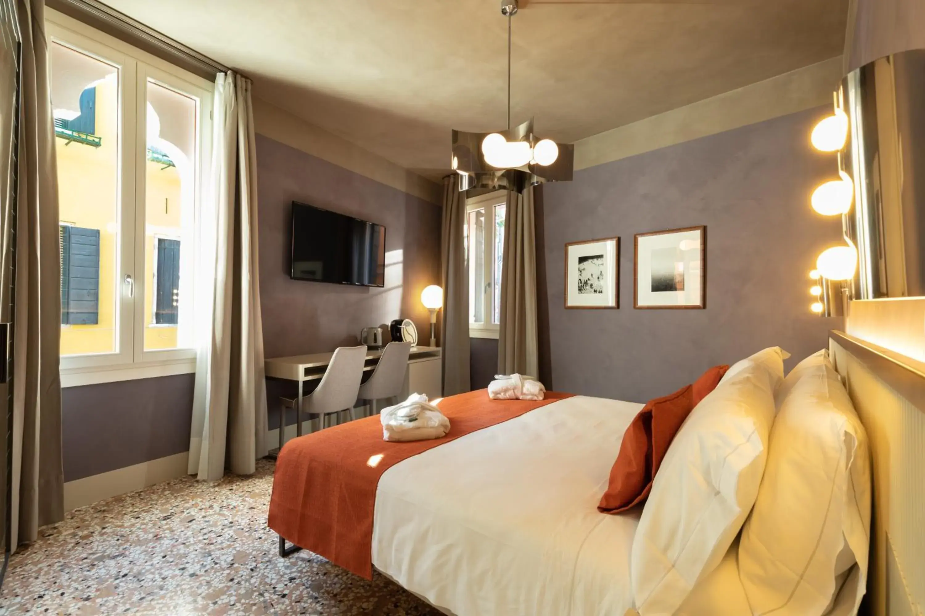 Double Room with Canal View in Liassidi Arco Double Room with Canal View in Liassidi Arco