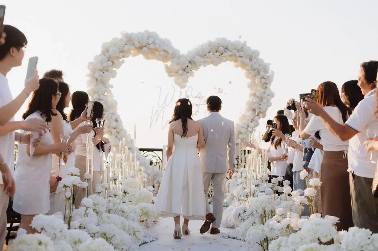 Restaurant/places to eat in La Seine Hotel Restaurant/places to eat in La Seine Hotel