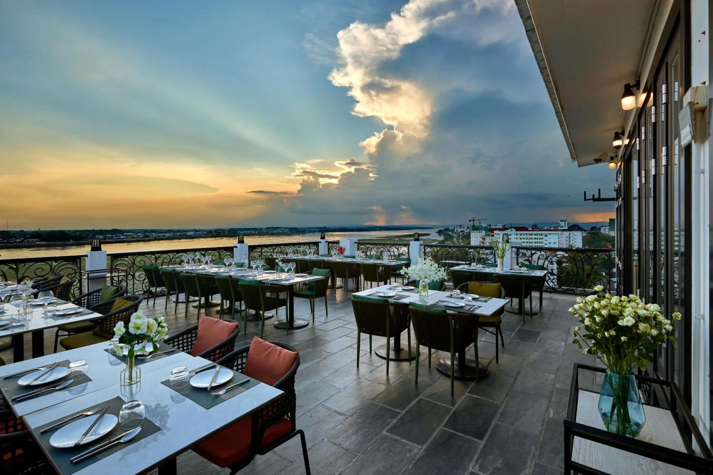 La Seine Boutique Hotel