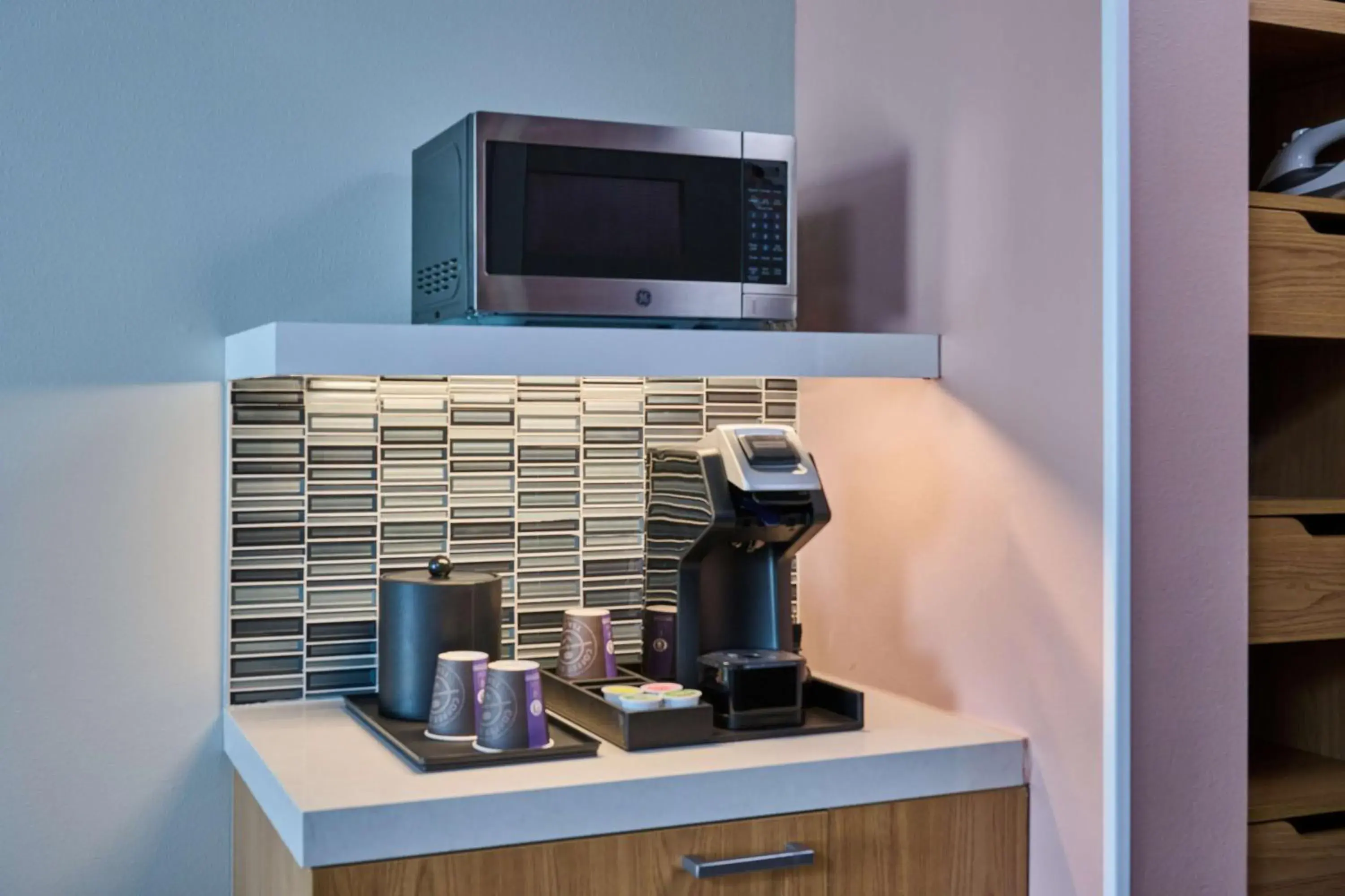 Bedroom in Hilton Garden Inn Anchorage Bedroom in Hilton Garden Inn Anchorage