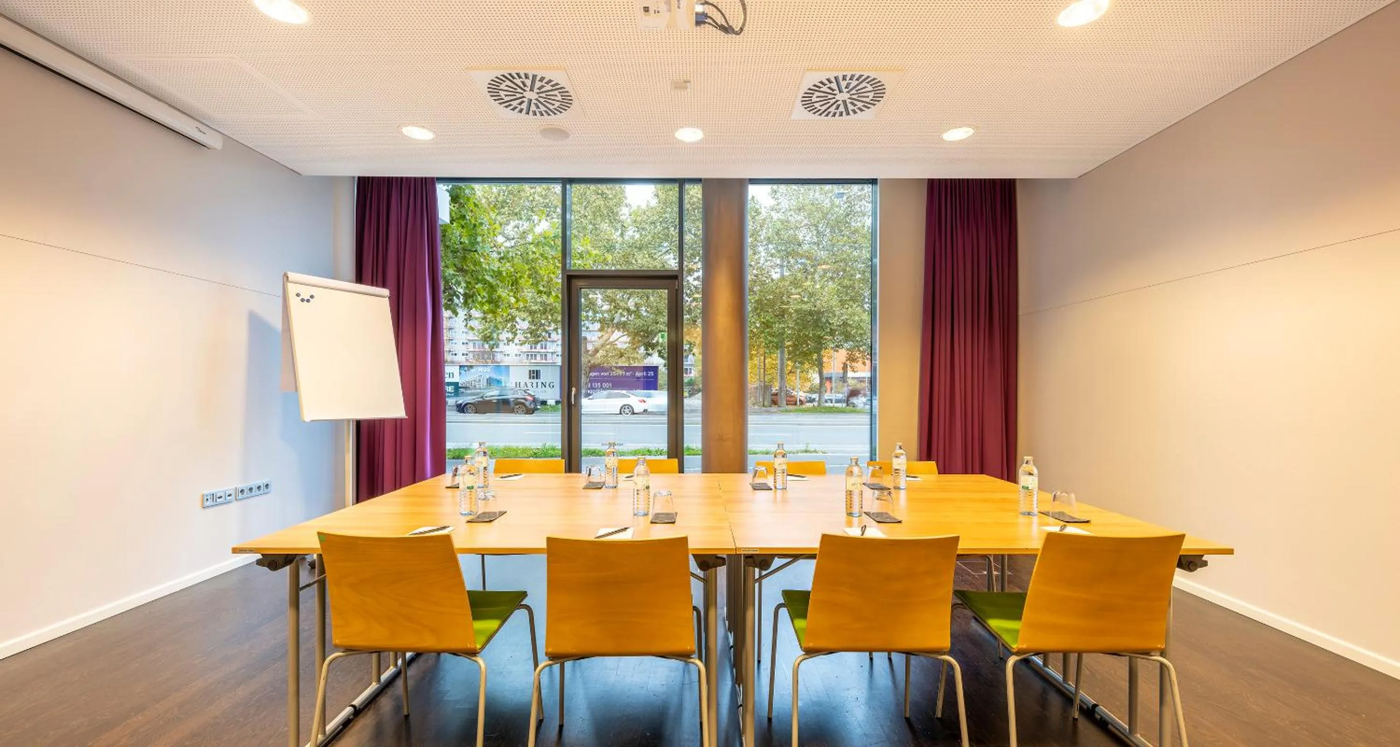 Meeting/conference room in PLAZA INN Graz