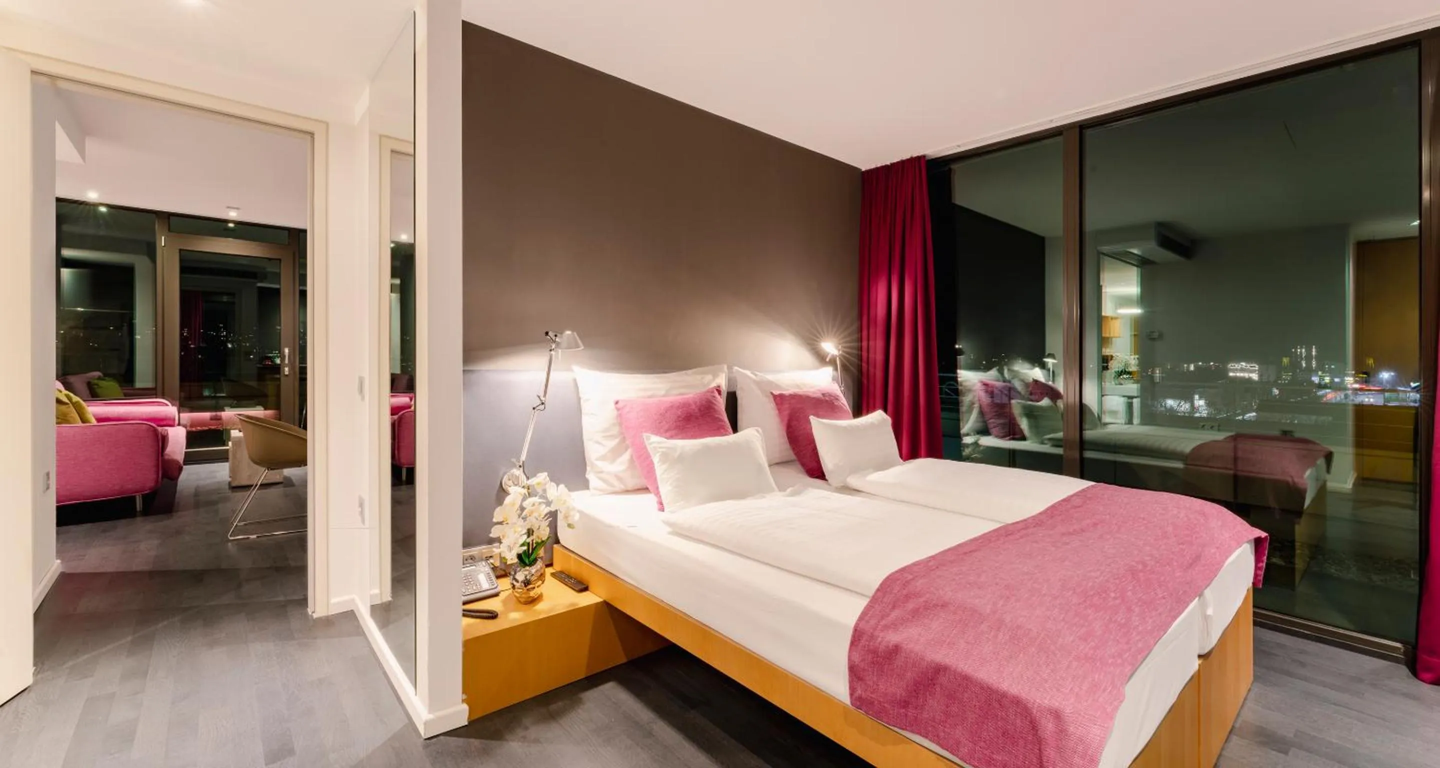 Photo of the whole room, Bed in PLAZA INN Graz