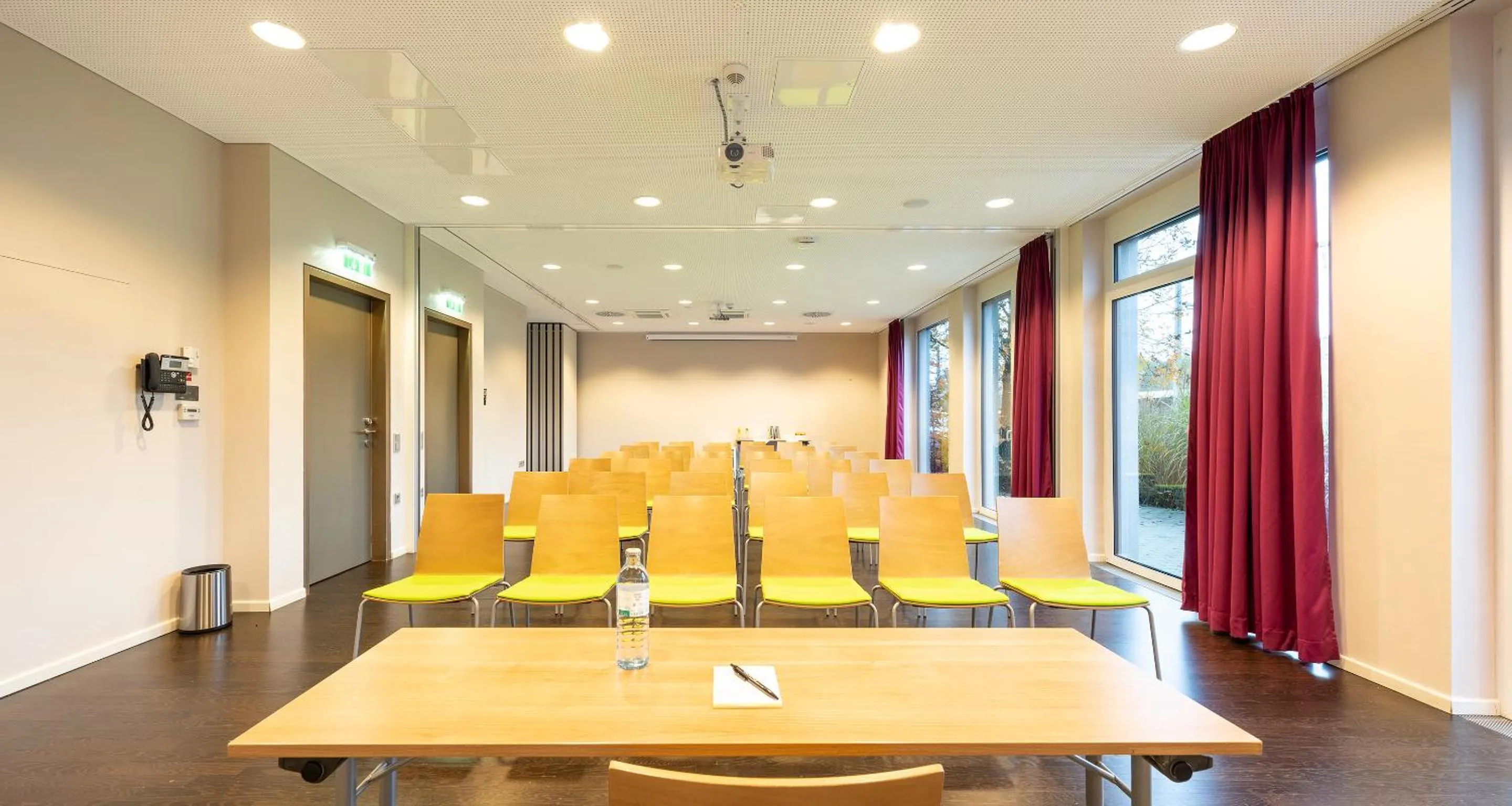 Meeting/conference room in PLAZA INN Graz