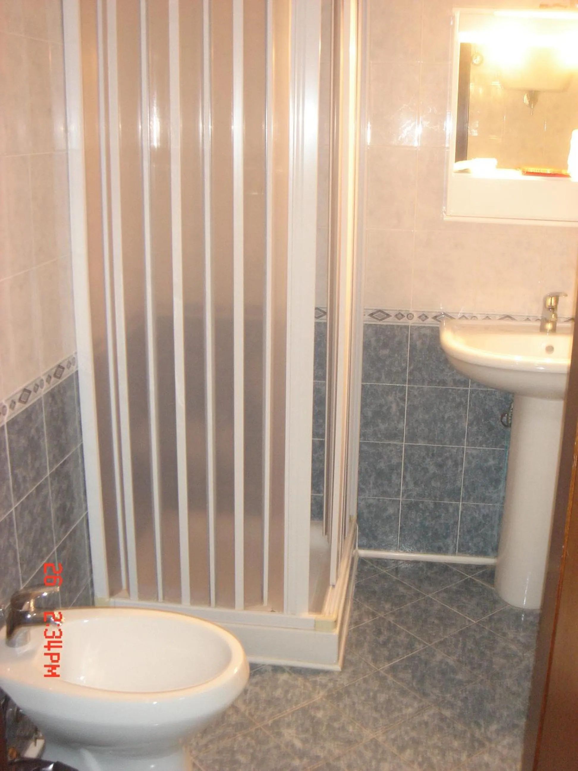 Bathroom in Hotel Ristorante Solari