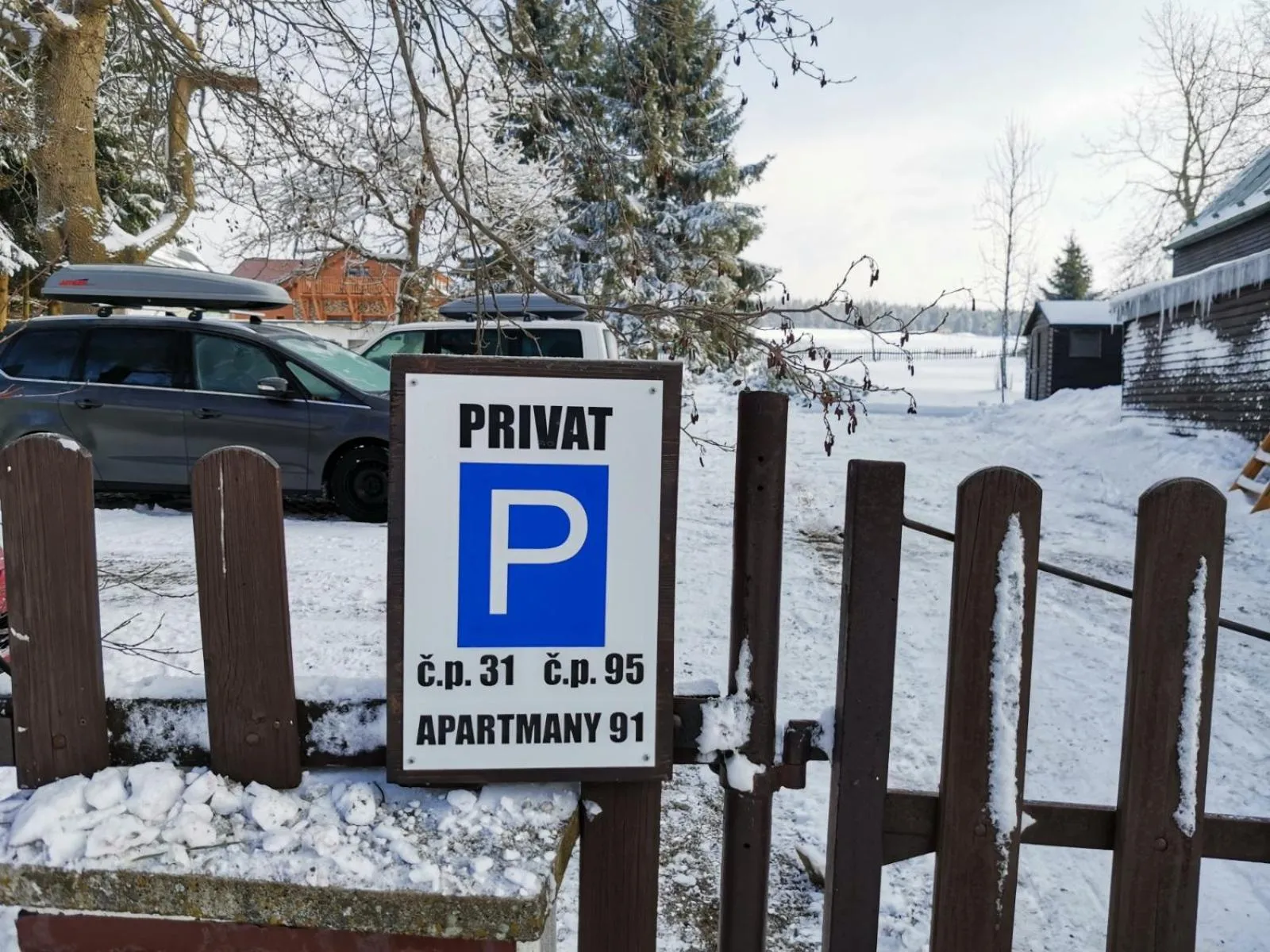 Parking in APARTMÁNY 91 Boží Dar