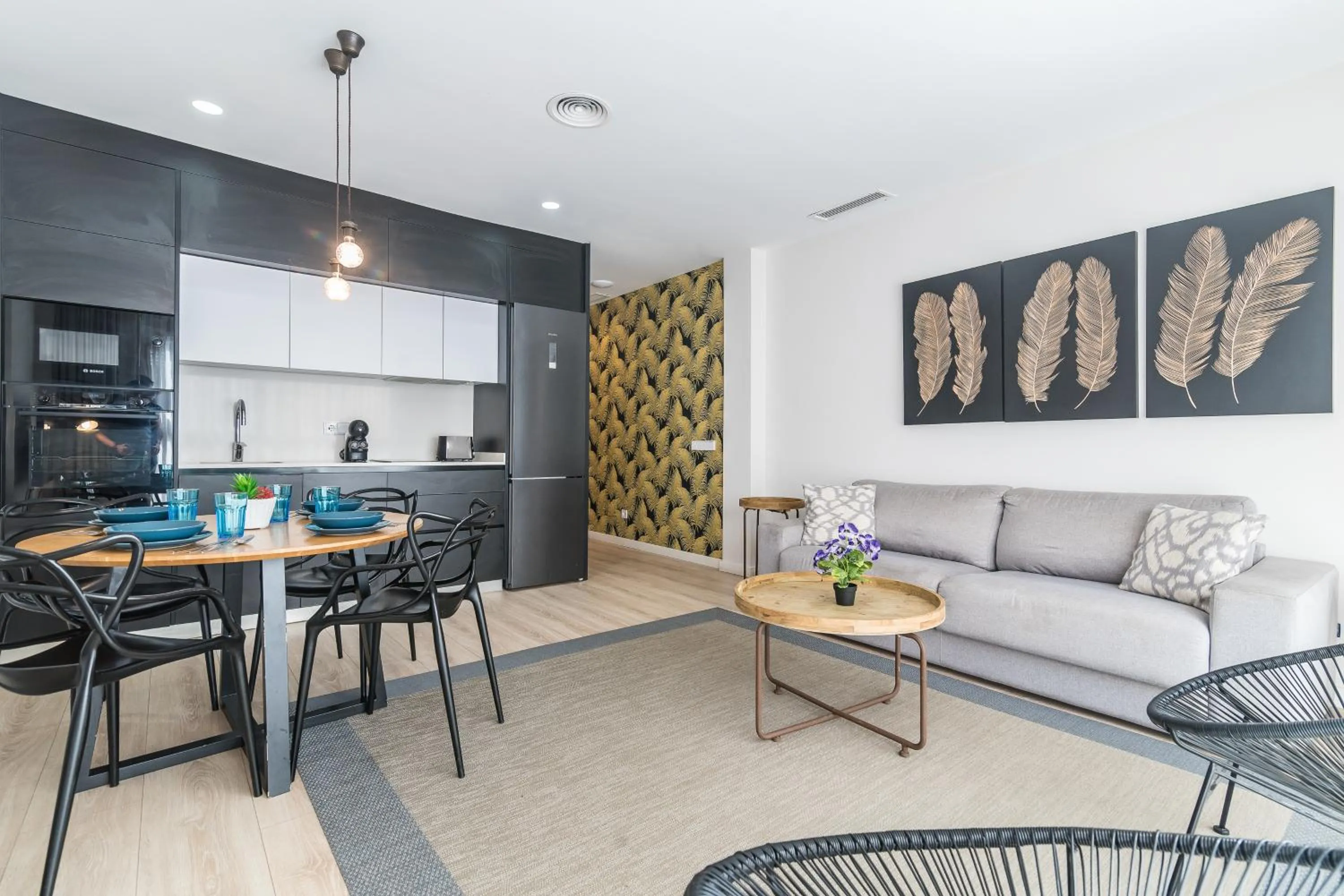 Kitchen or kitchenette in Smartr Las Palmas