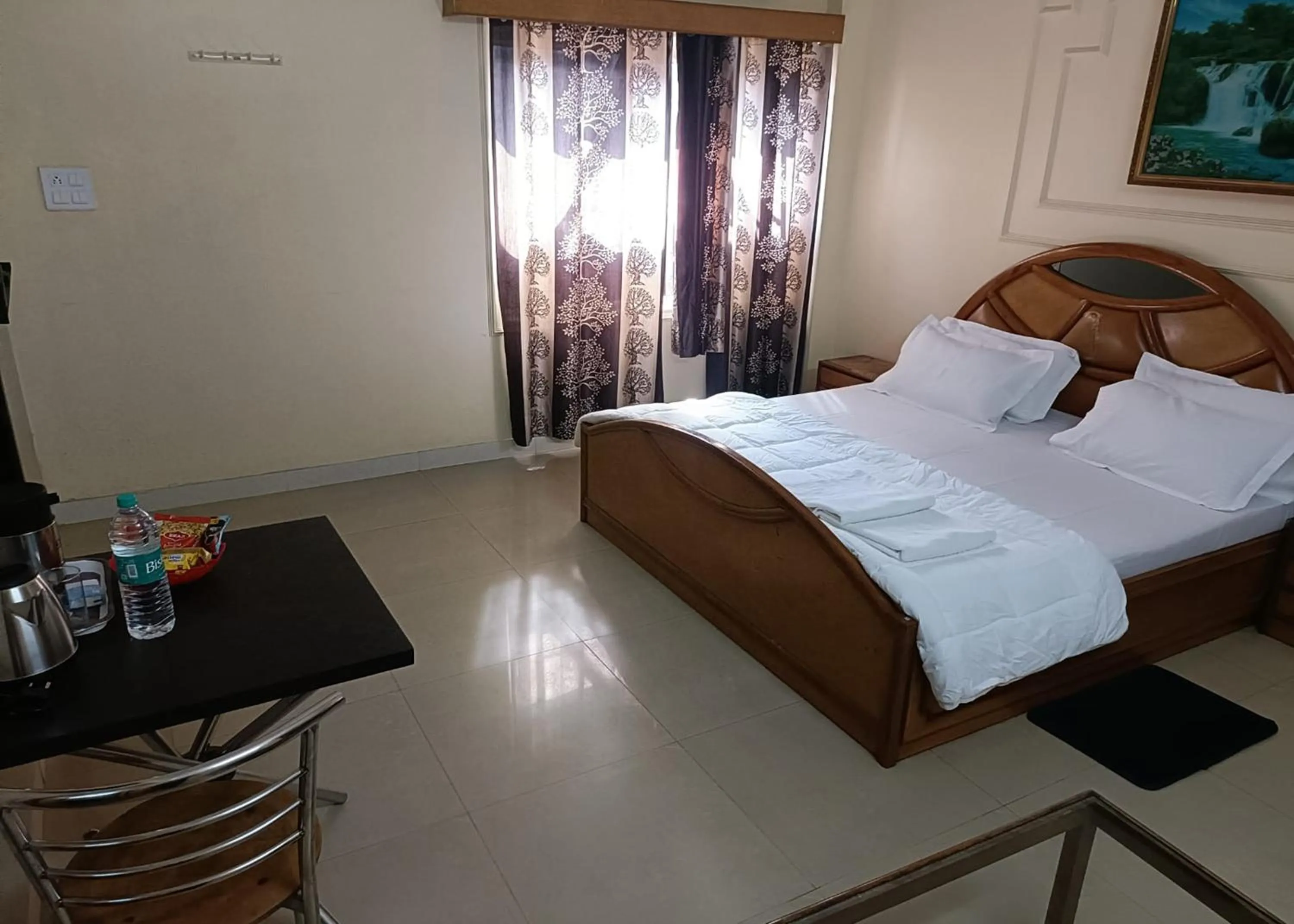Bedroom, Bed in Hotel Purohit Sindhi Camp