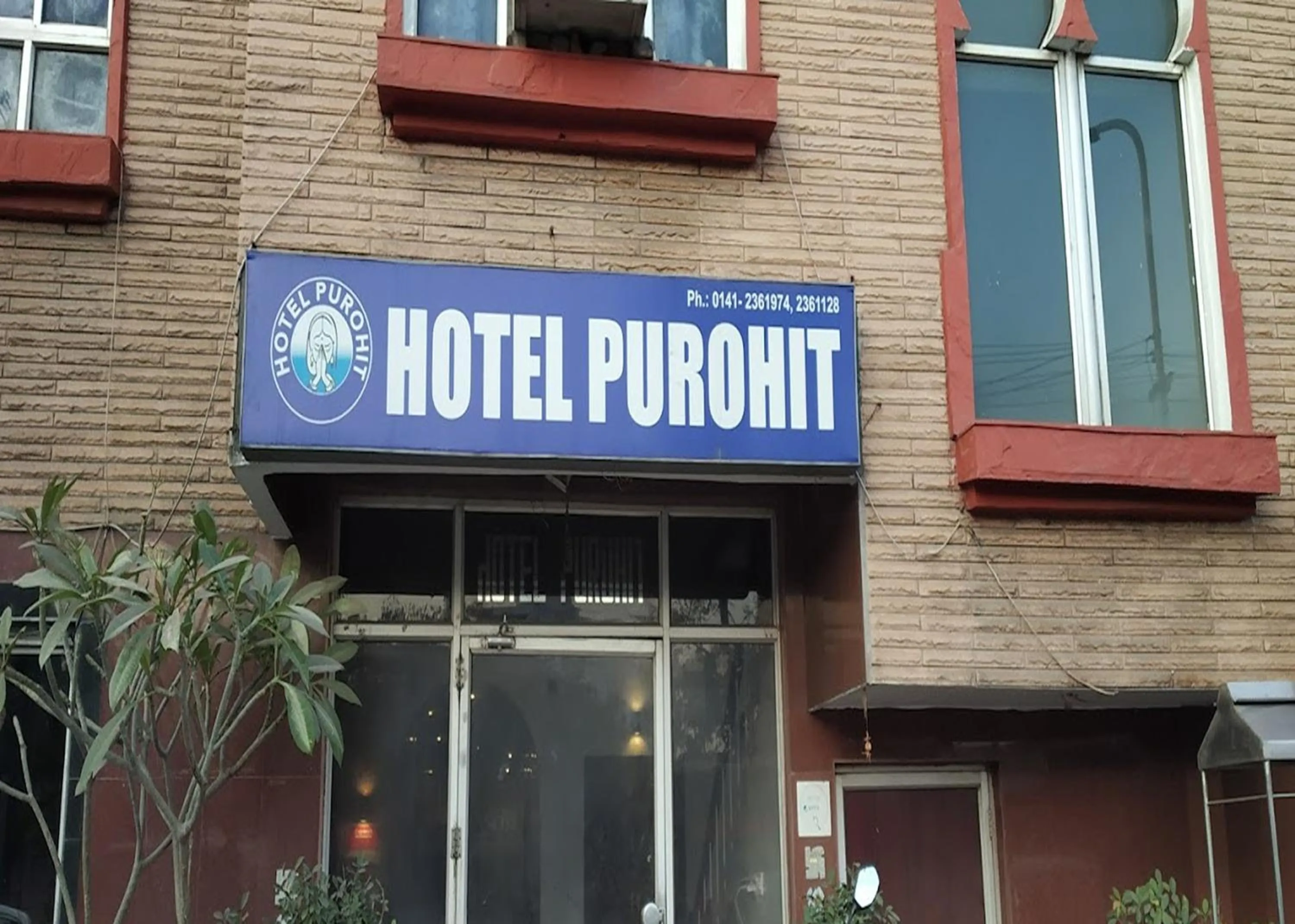 Property building in Hotel Purohit Sindhi Camp