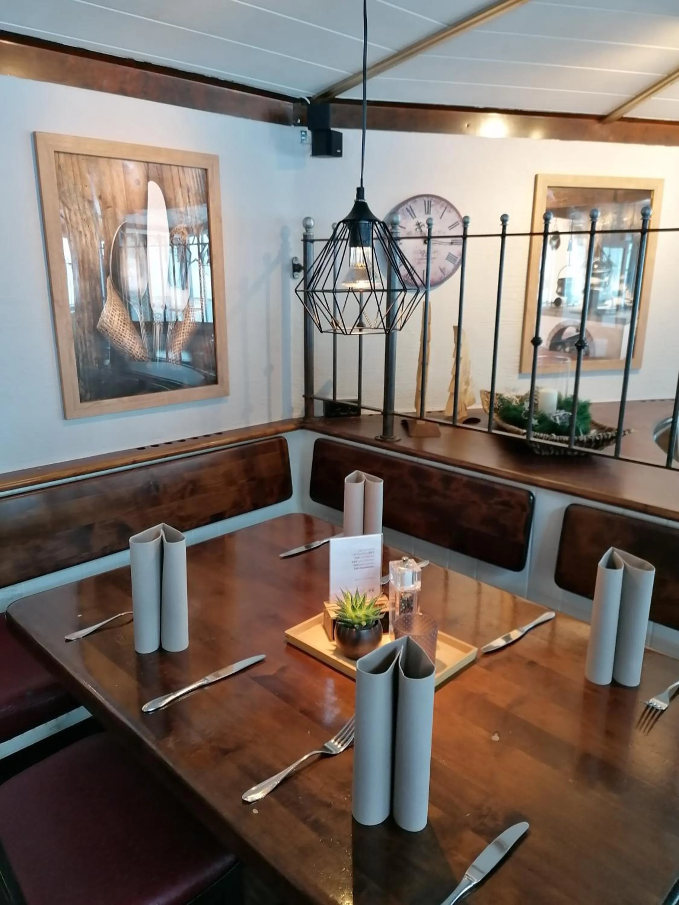 Restaurant/places to eat in FORSTAUERWiRT Hotel & Restaurant