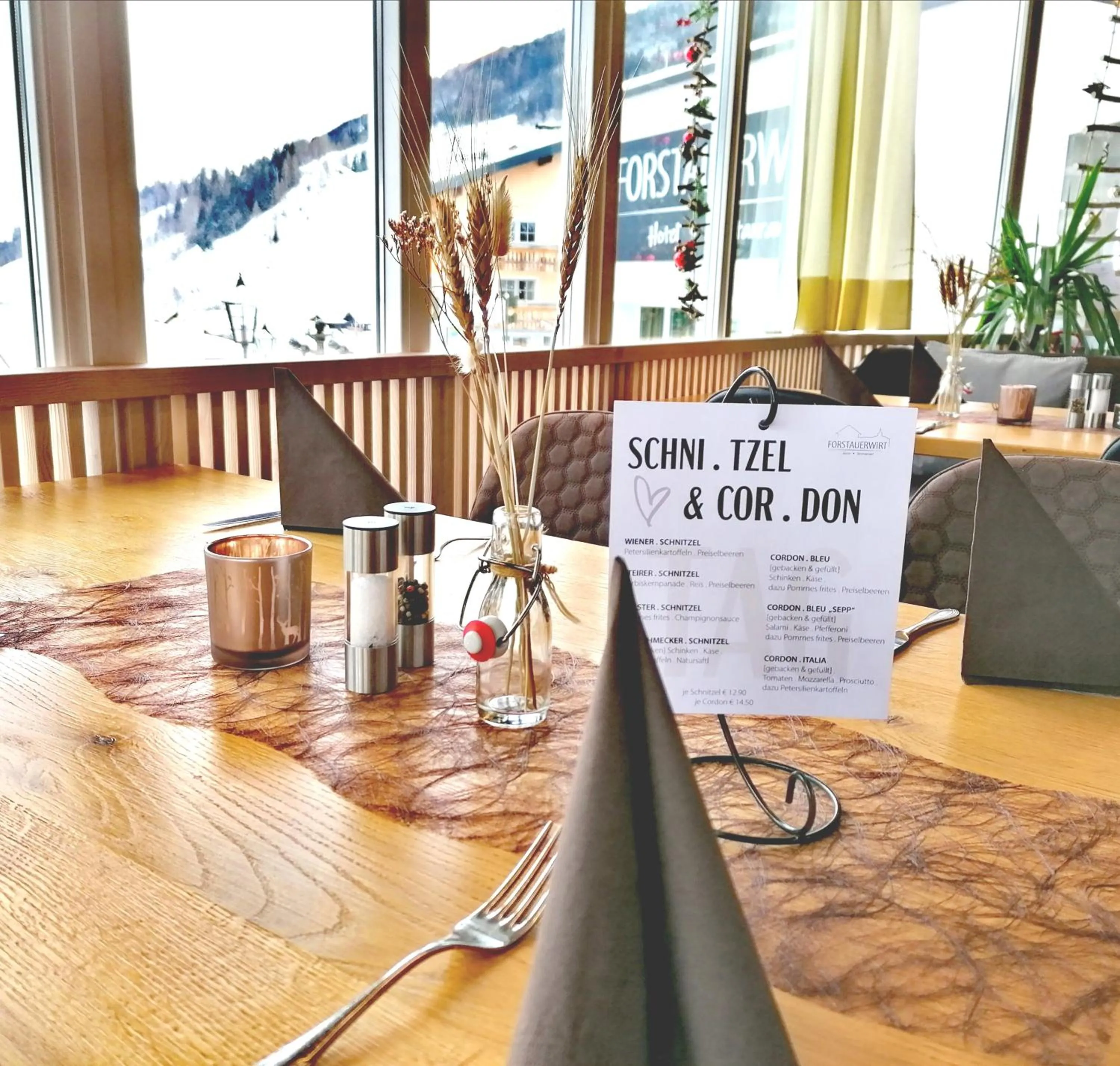 Restaurant/places to eat in FORSTAUERWiRT Hotel & Restaurant