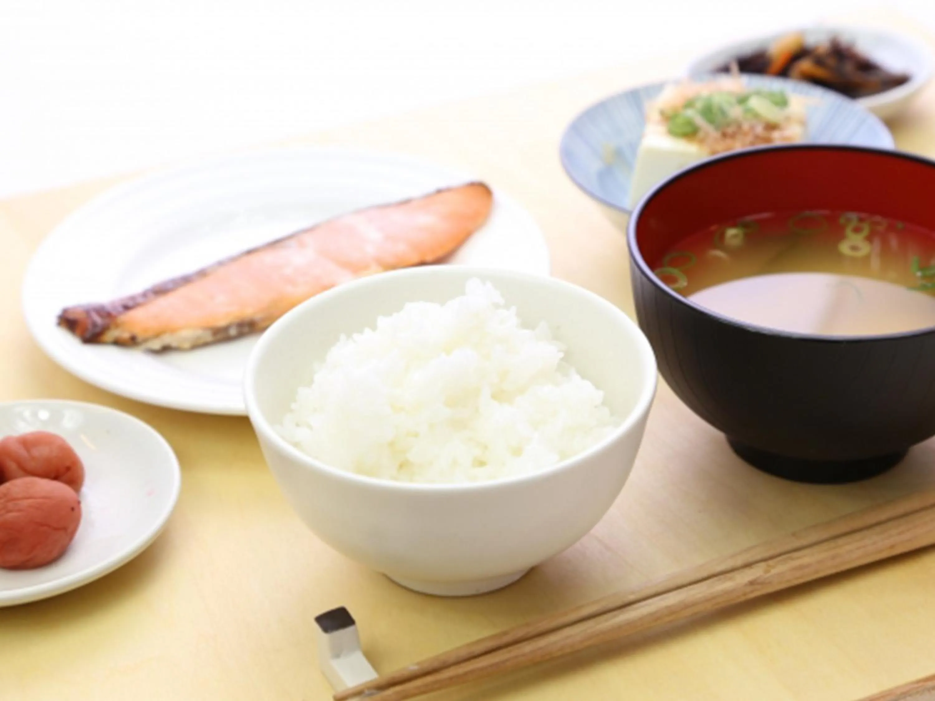 Food in Funabashi Grand Sauna and Capsule Hotel