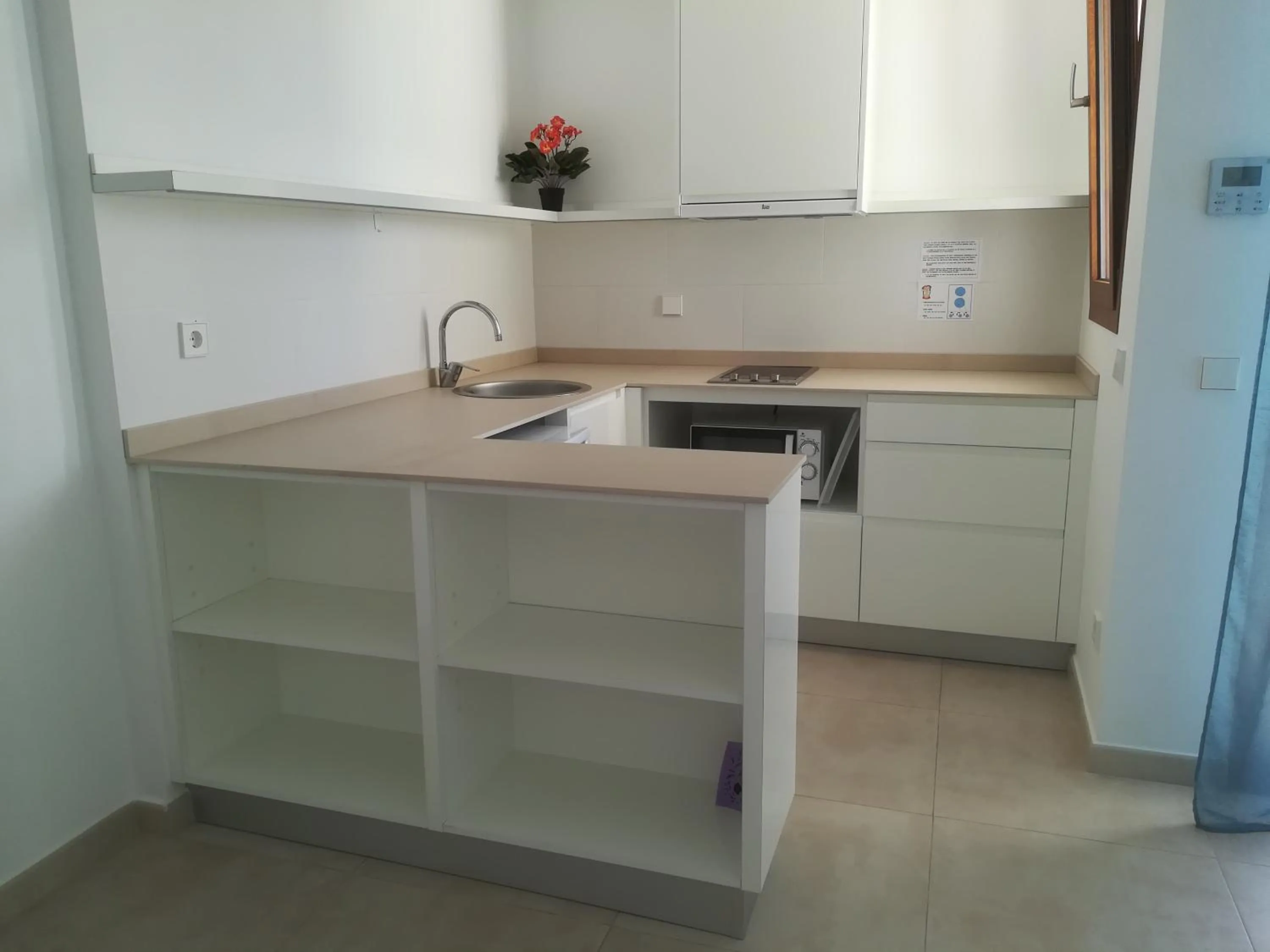 Kitchen or kitchenette in Apartamentos Villa Primera