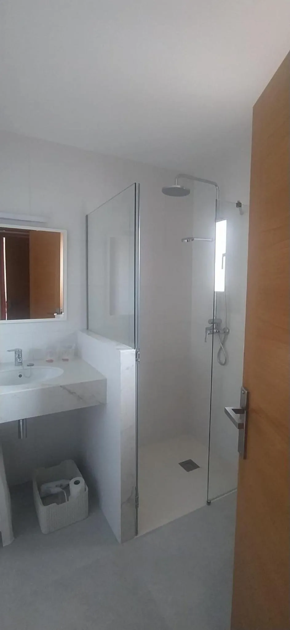 Shower in Apartamentos Villa Primera