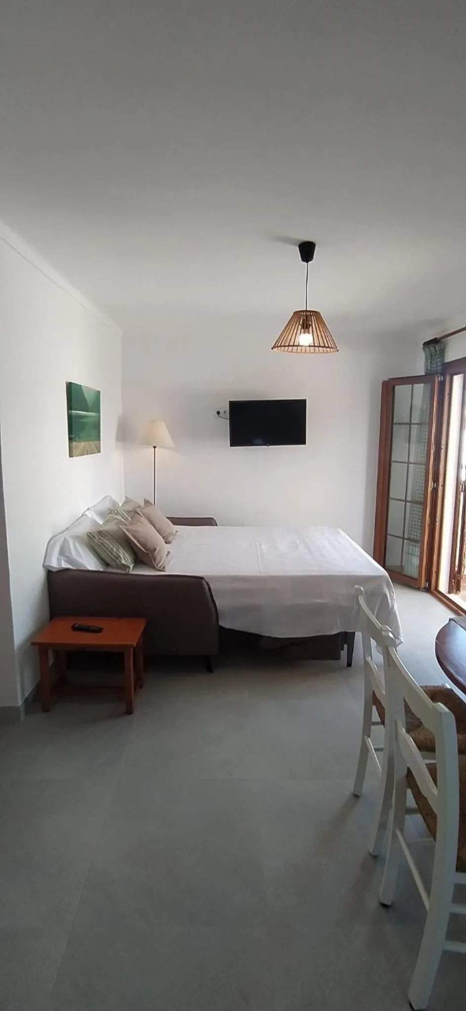 Living room, Bed in Apartamentos Villa Primera