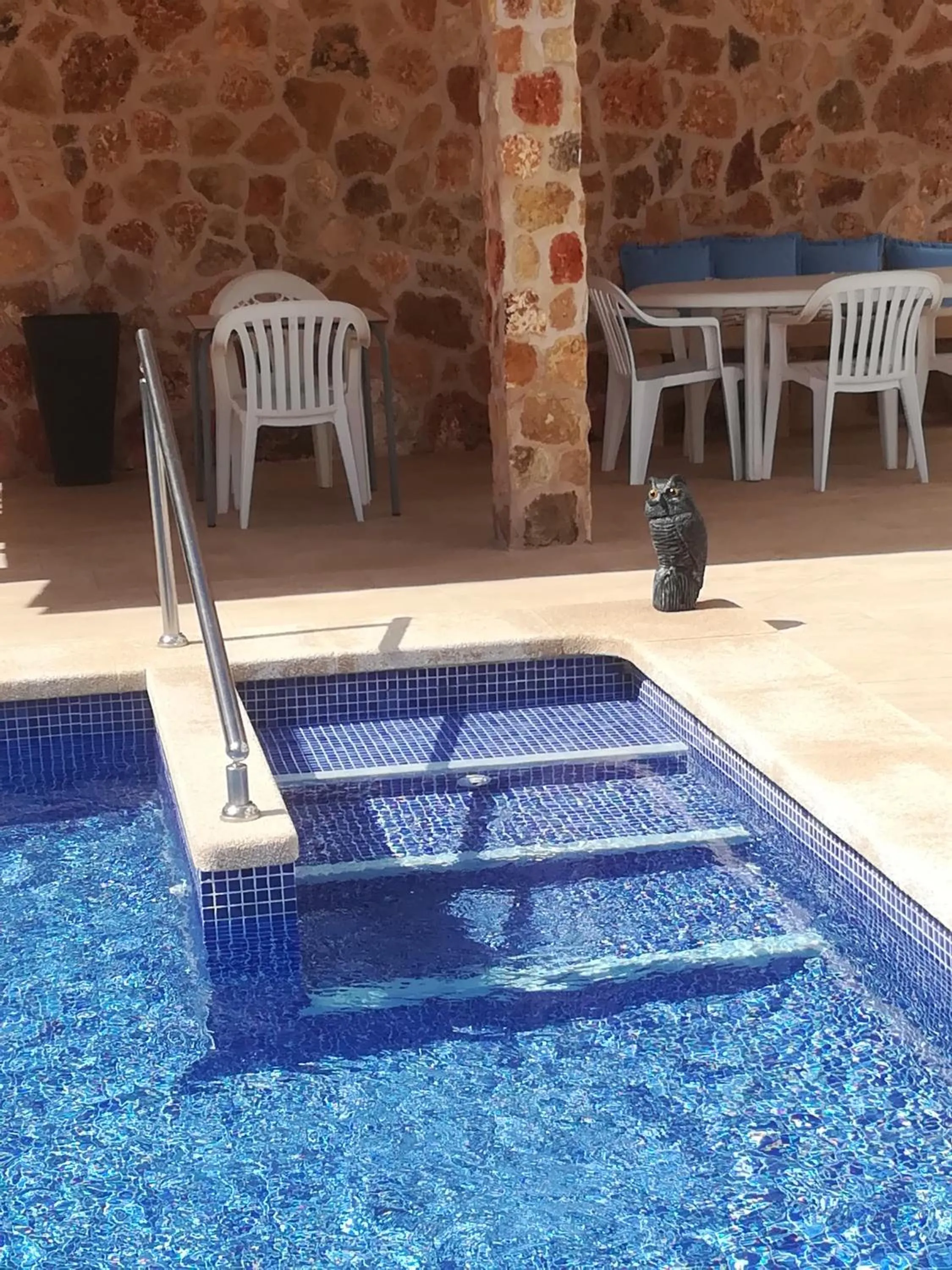 Swimming pool in Apartamentos Villa Primera