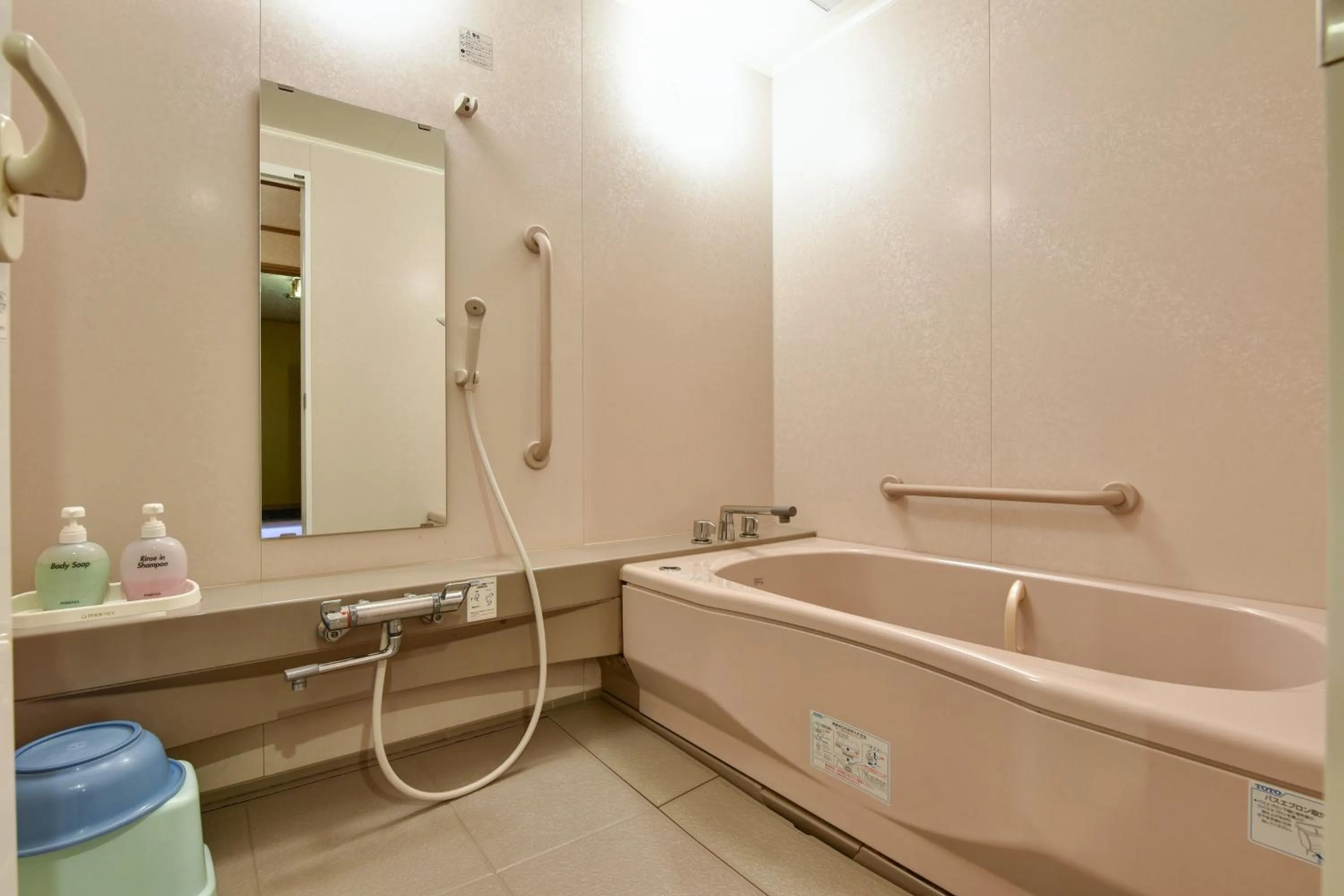 Bathroom in Rakusuien