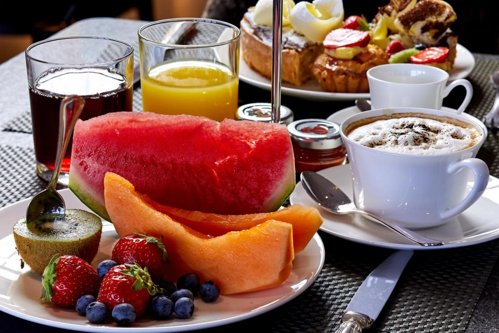 Buffet breakfast in Delparco Hotel