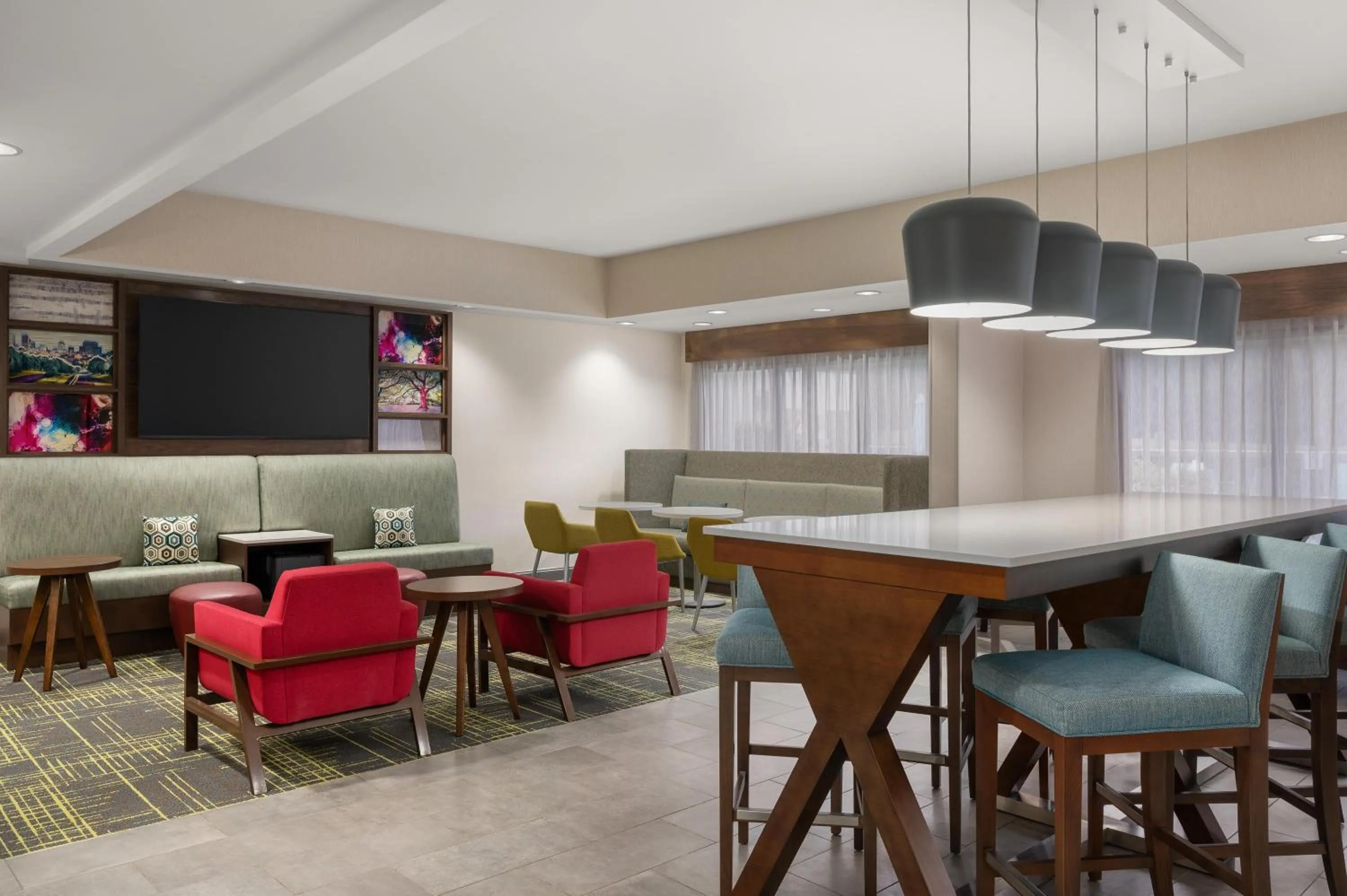 Lounge or bar in Hampton Inn Columbia Northeast-Fort Jackson Area