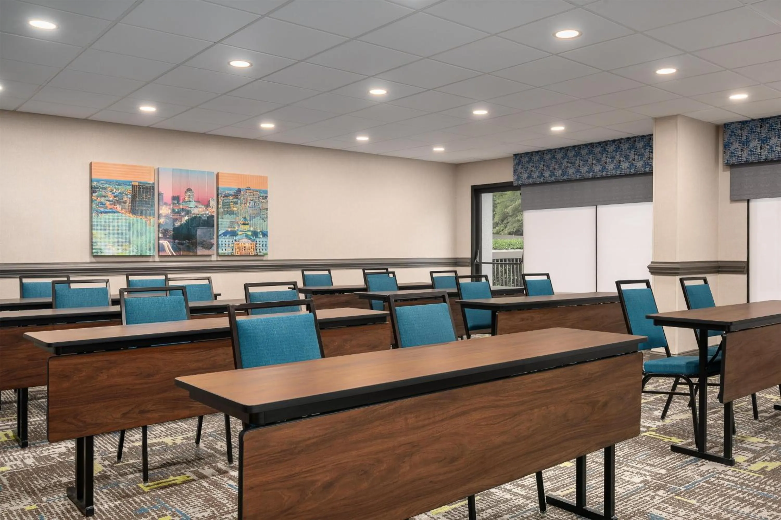 Meeting/conference room in Hampton Inn Columbia Northeast-Fort Jackson Area