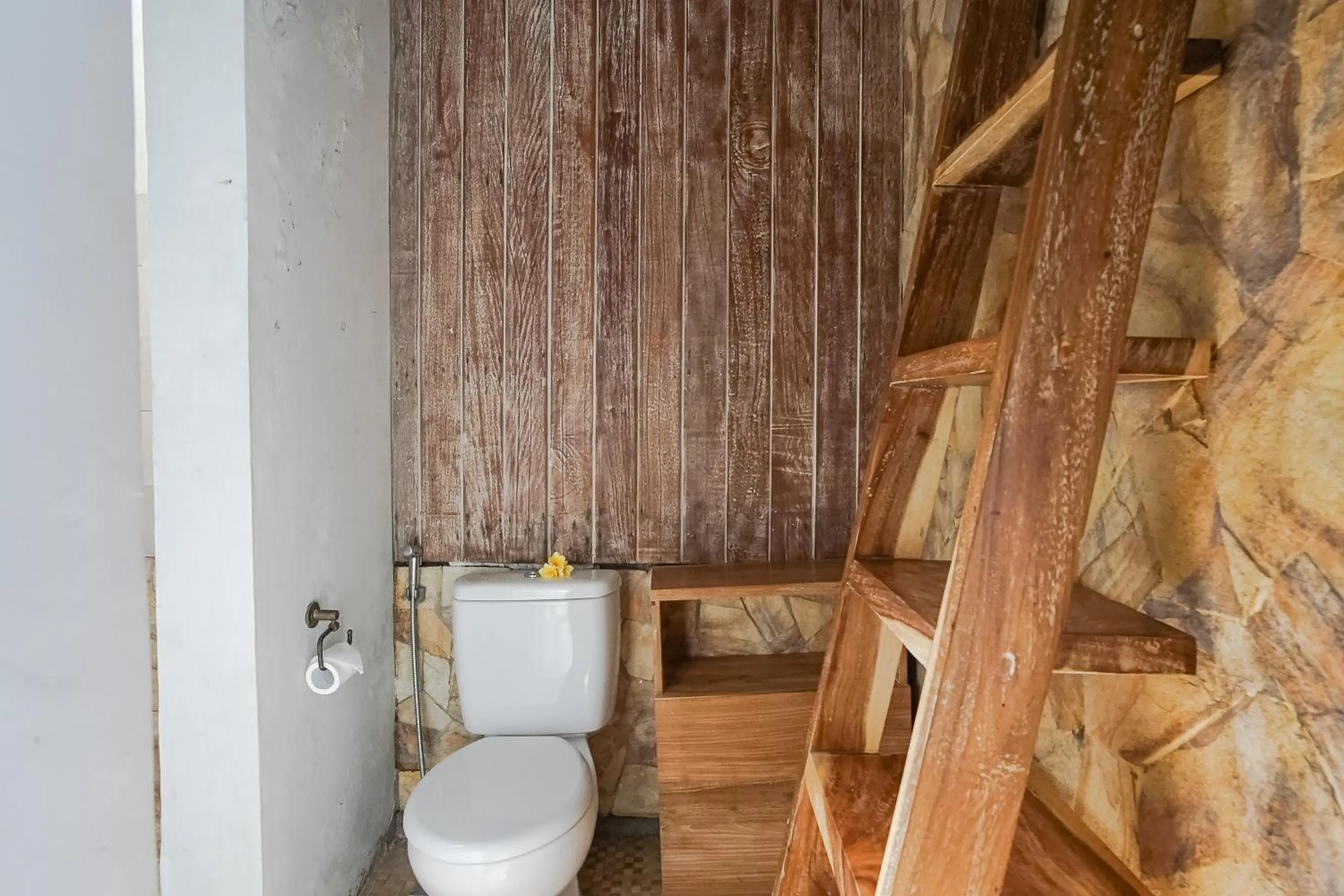 Bathroom in The Ocean Views Luxury Villas & Apartment