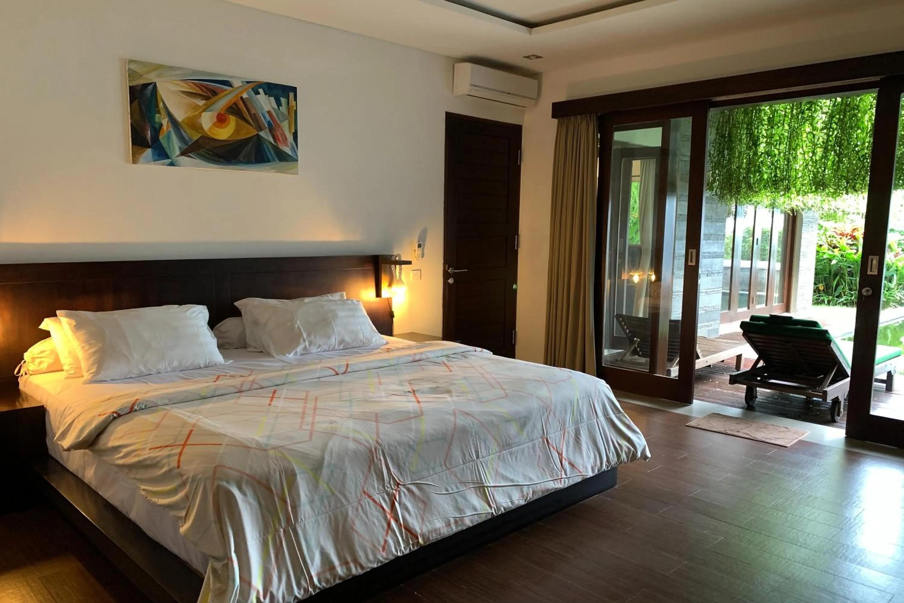 Bed in The Ocean Views Luxury Villas & Apartment