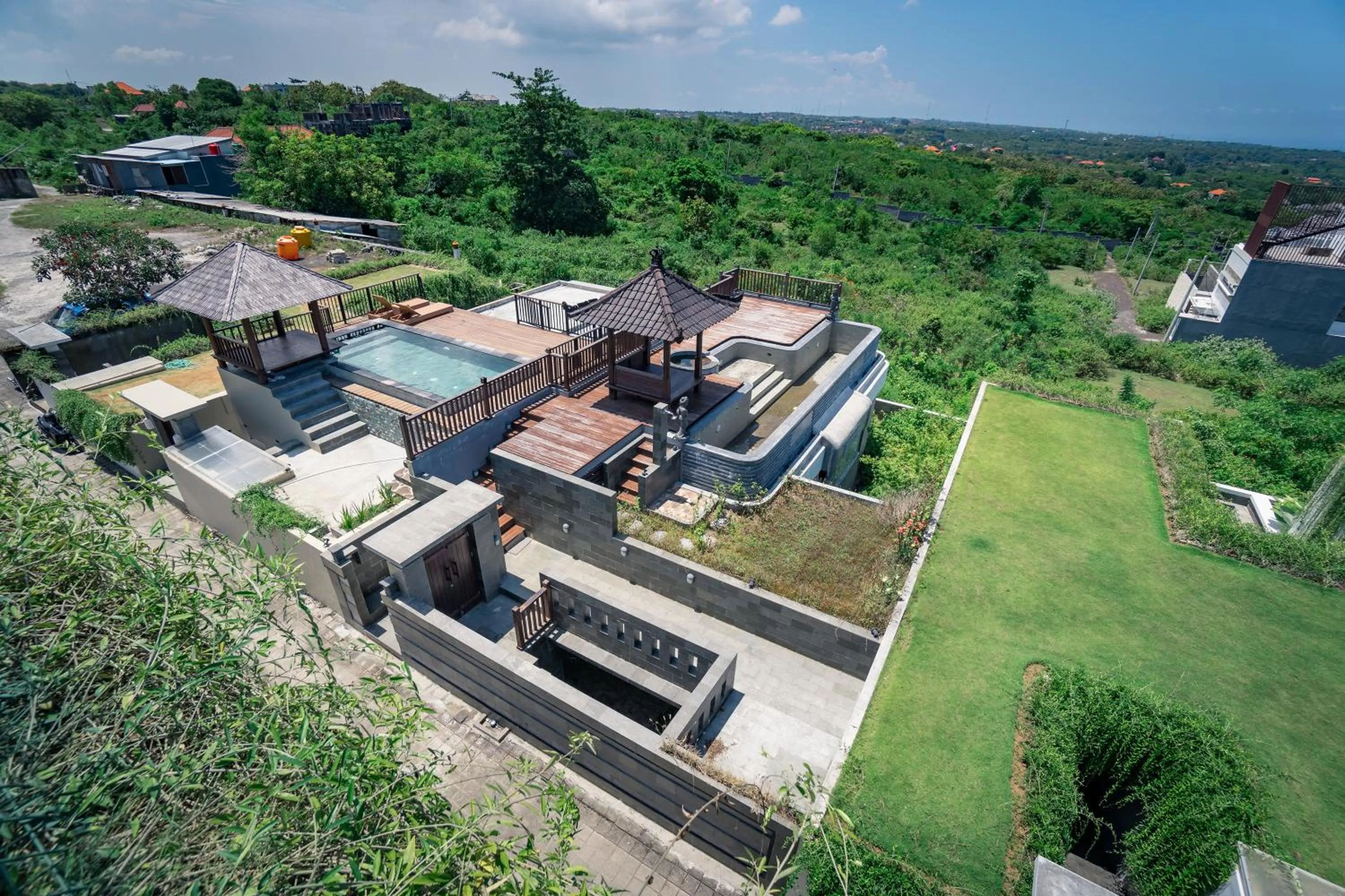 Bird's eye view in The Ocean Views Luxury Villas & Apartment