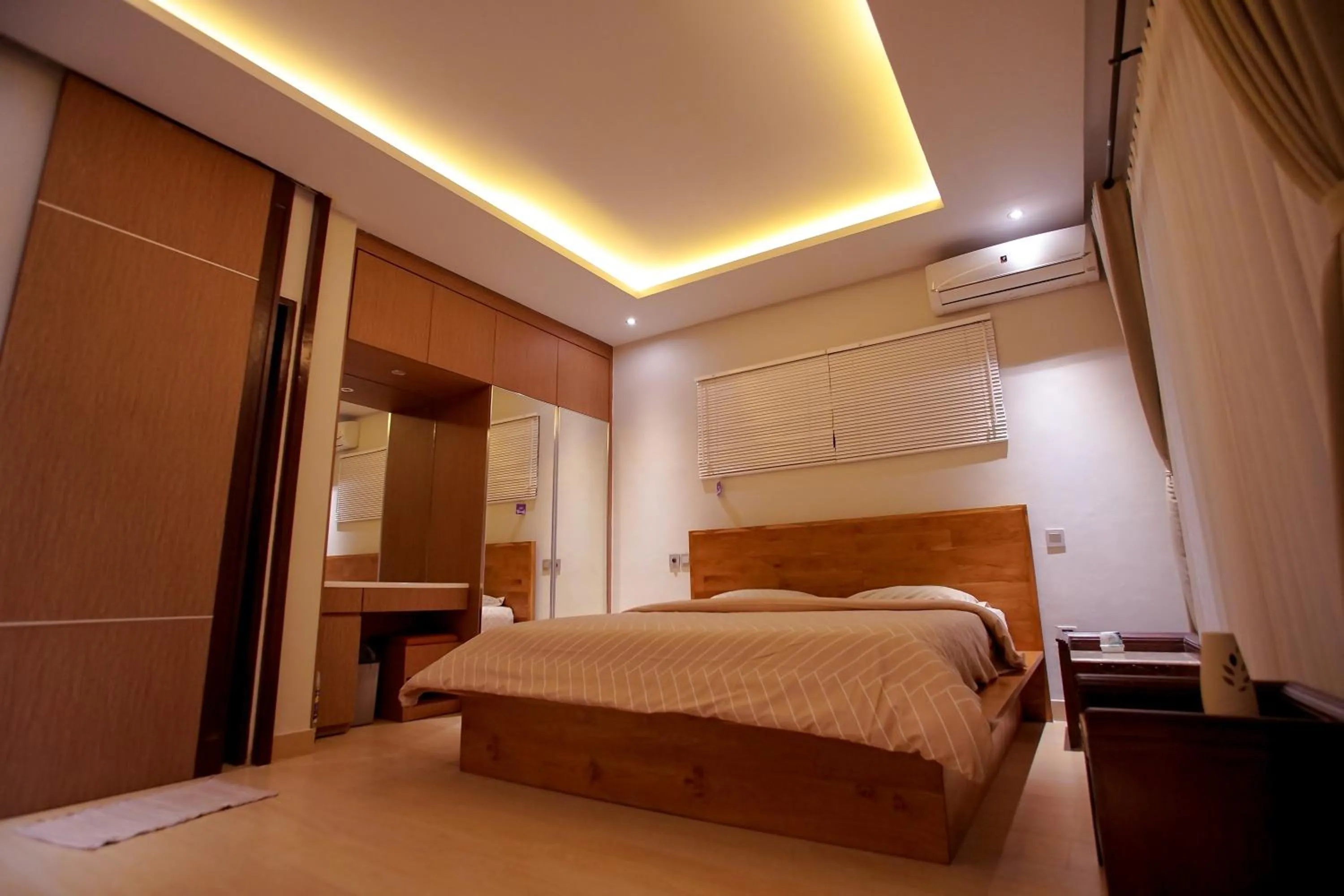 Bed in The Ocean Views Luxury Villas & Apartment